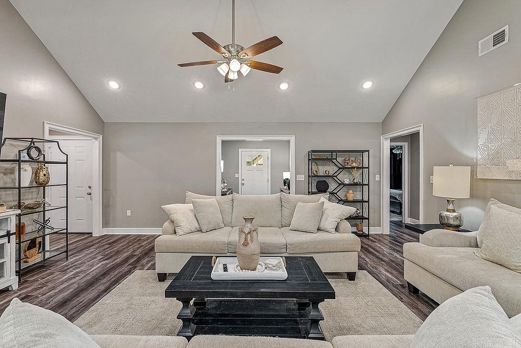 2100 N 29th Paragould, AR 72450