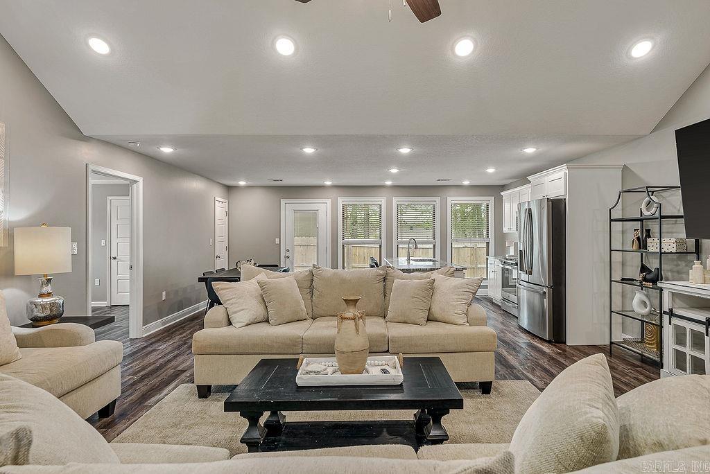 2100 N 29th Paragould, AR 72450