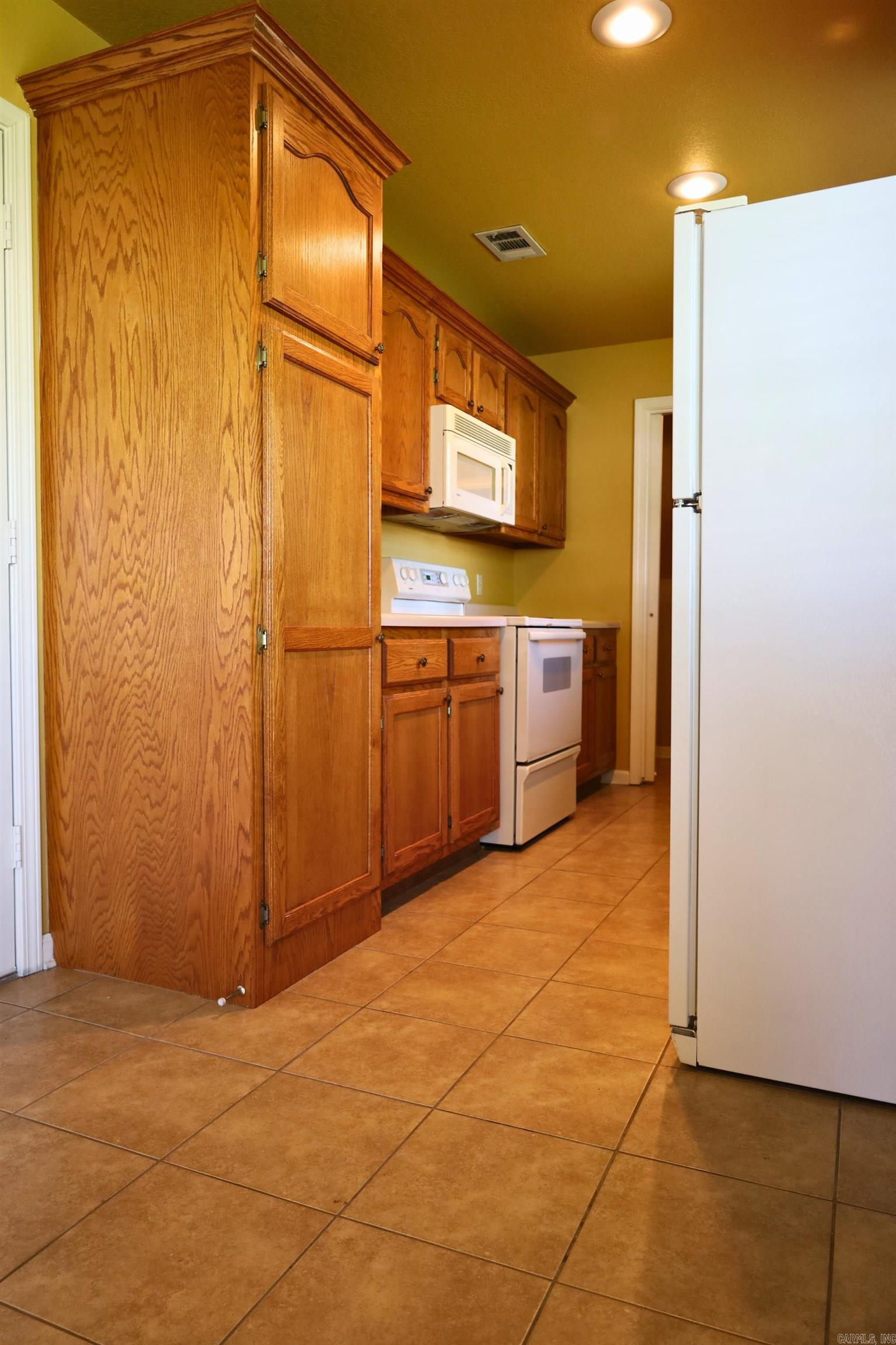 1804 S 10th St  Paragould, AR