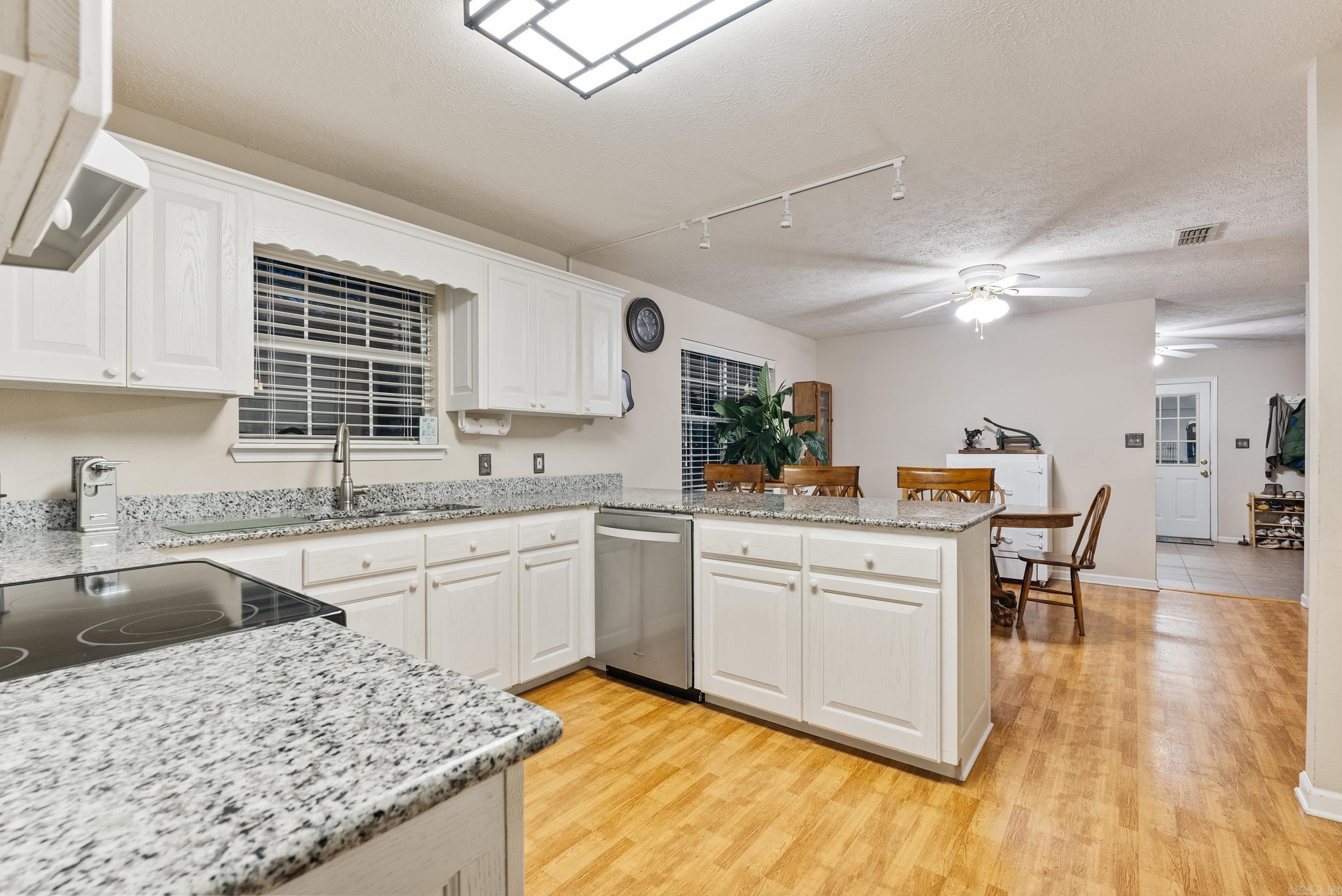 103 brooke Drive Perryville, AR 72126