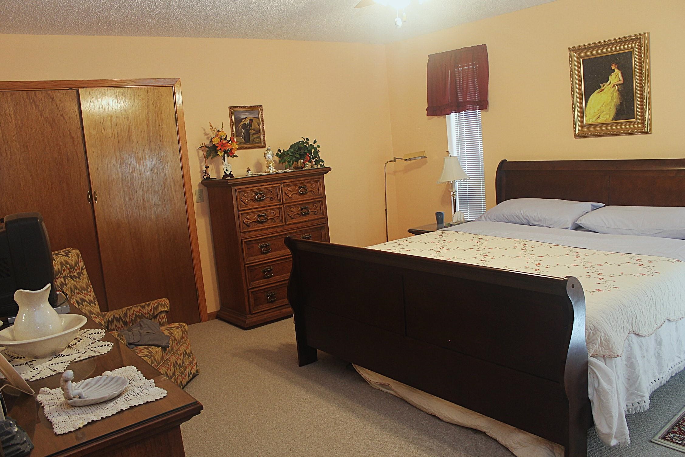 292  Sycamore  Mountain View, AR