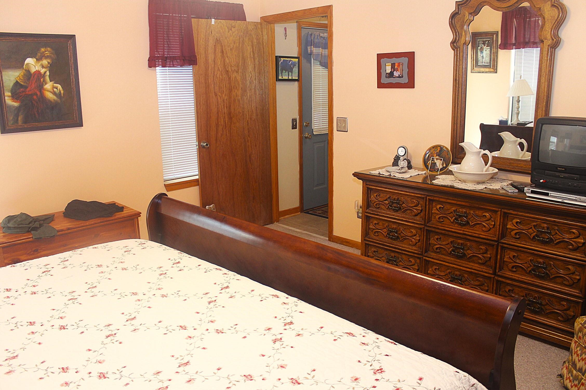 292  Sycamore  Mountain View, AR