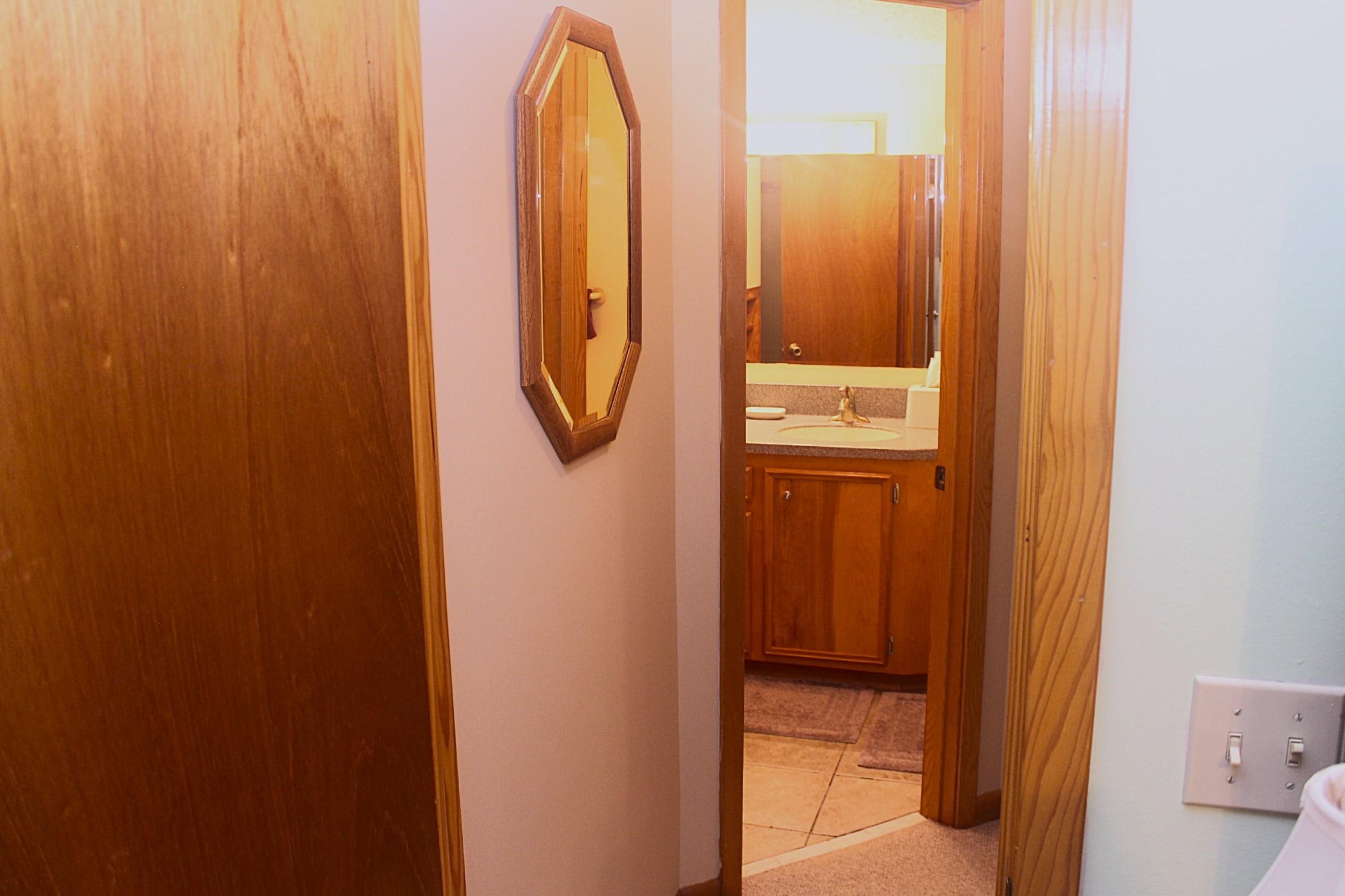 292  Sycamore  Mountain View, AR