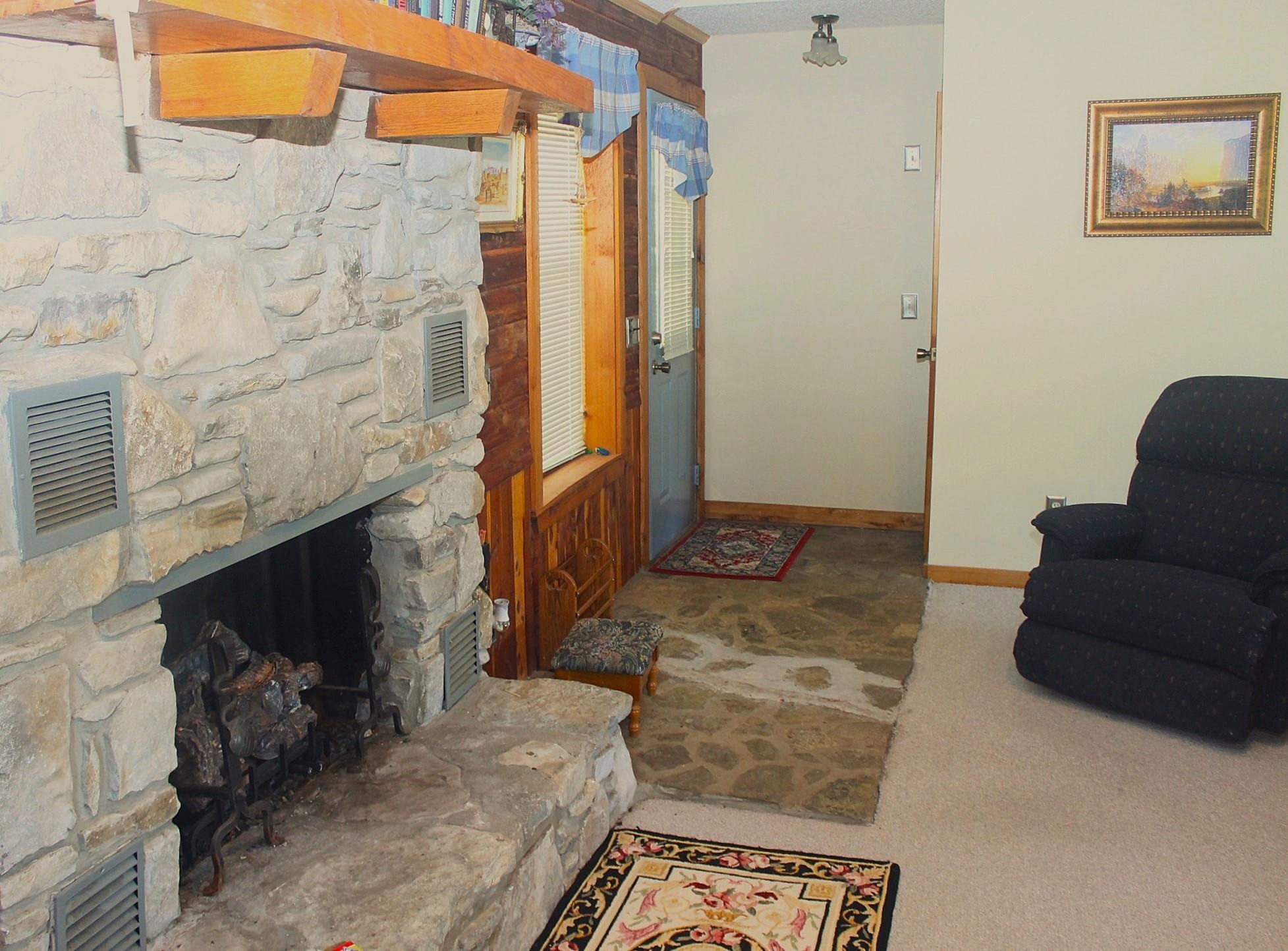 292  Sycamore  Mountain View, AR