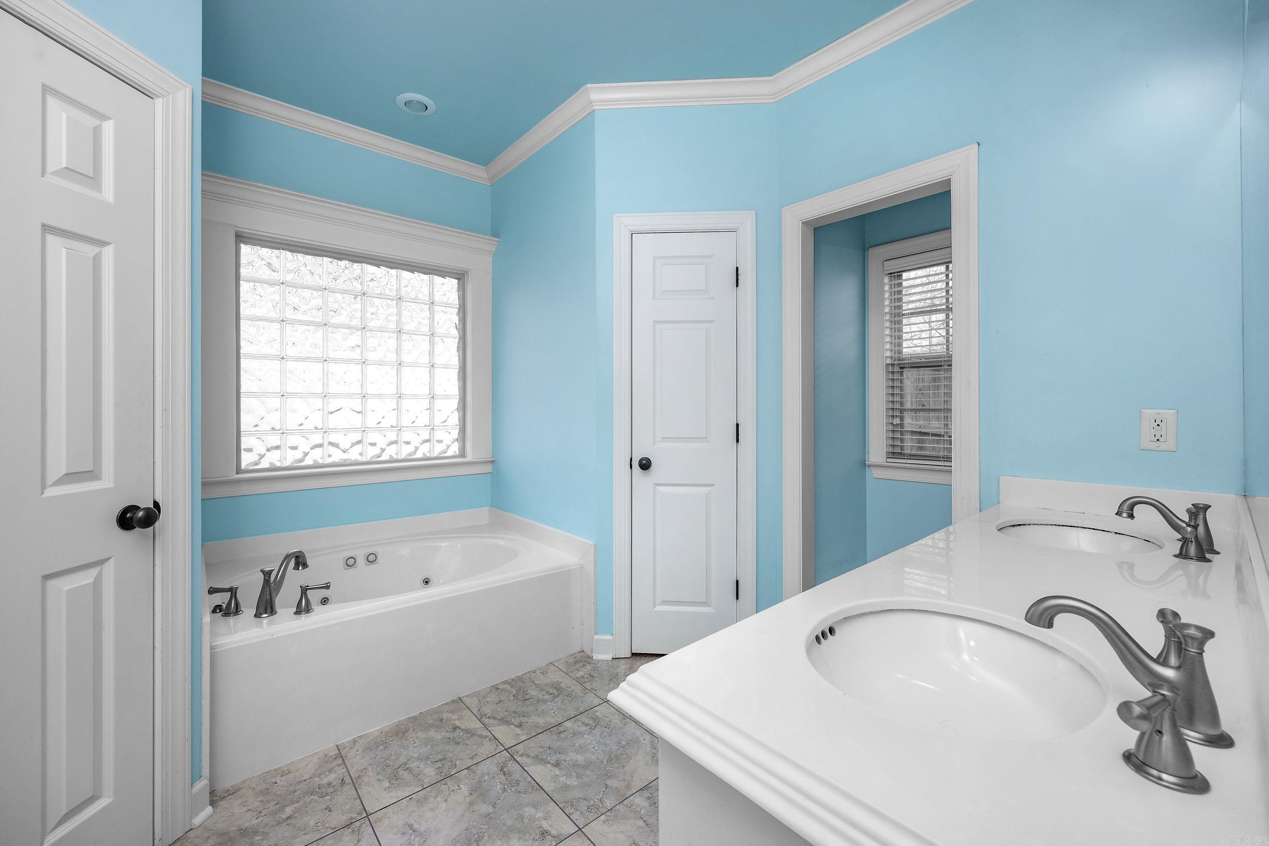 406 Parliament Street Little Rock, AR 72211