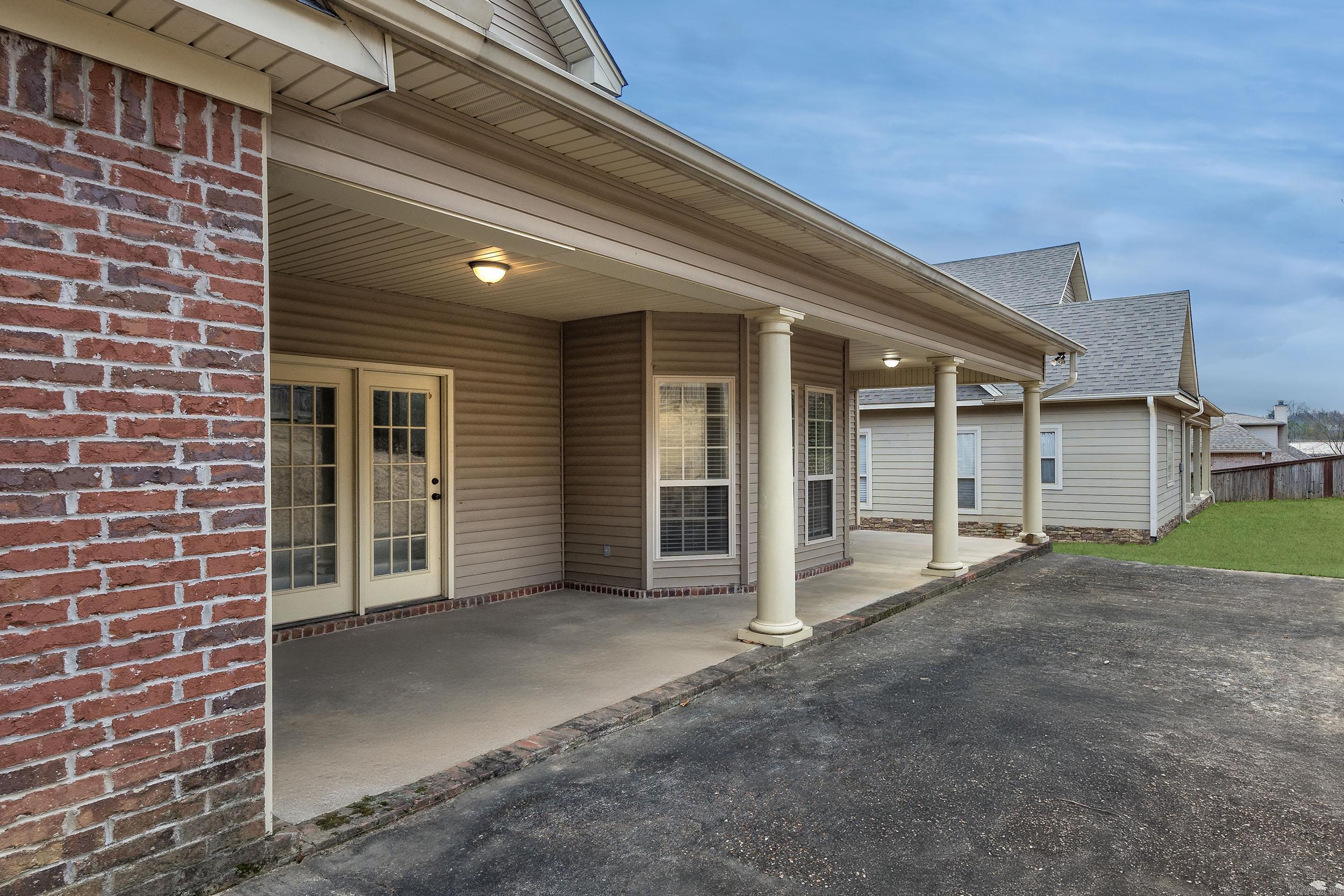 406 Parliament Street Little Rock, AR 72211
