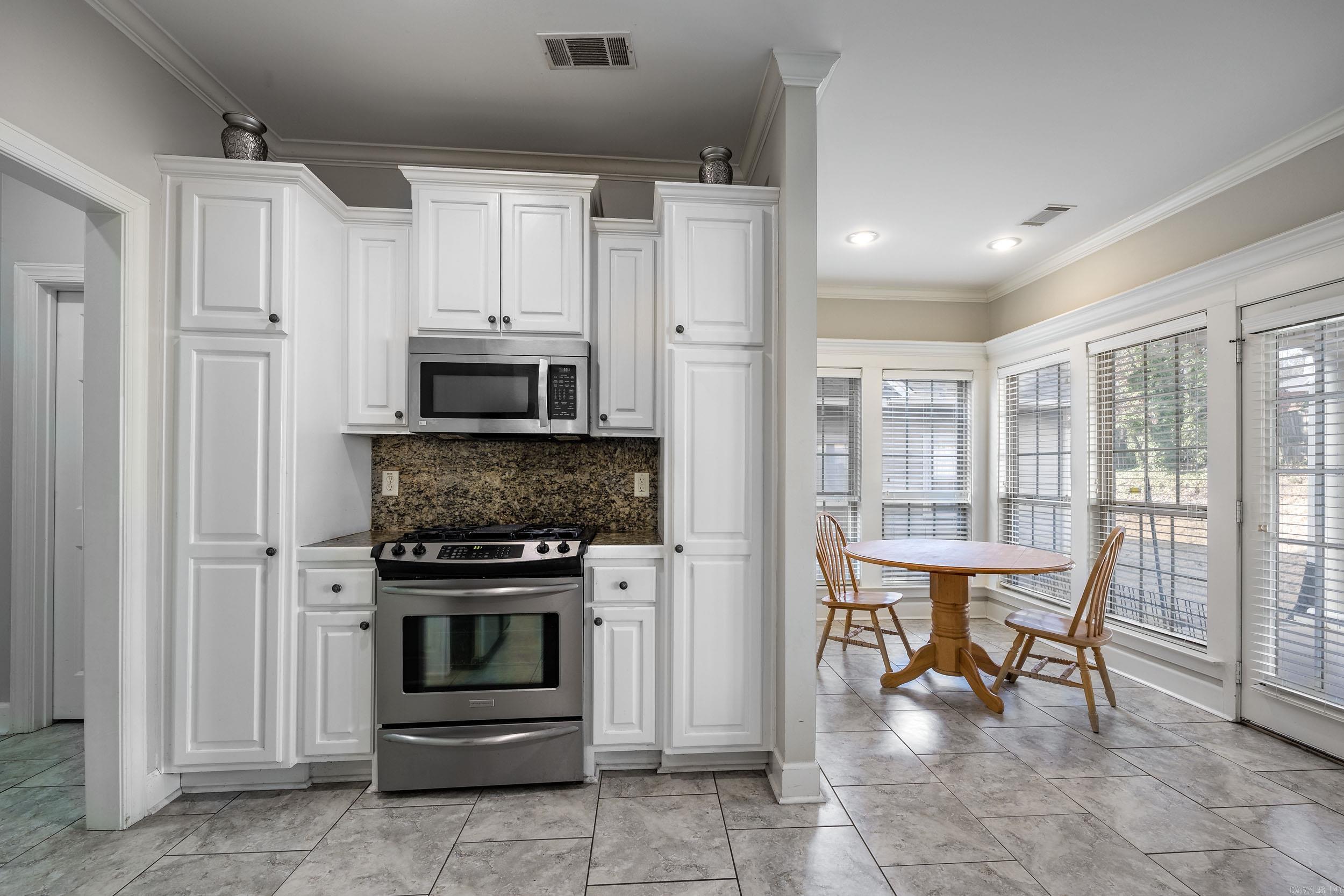 406 Parliament Street Little Rock, AR 72211