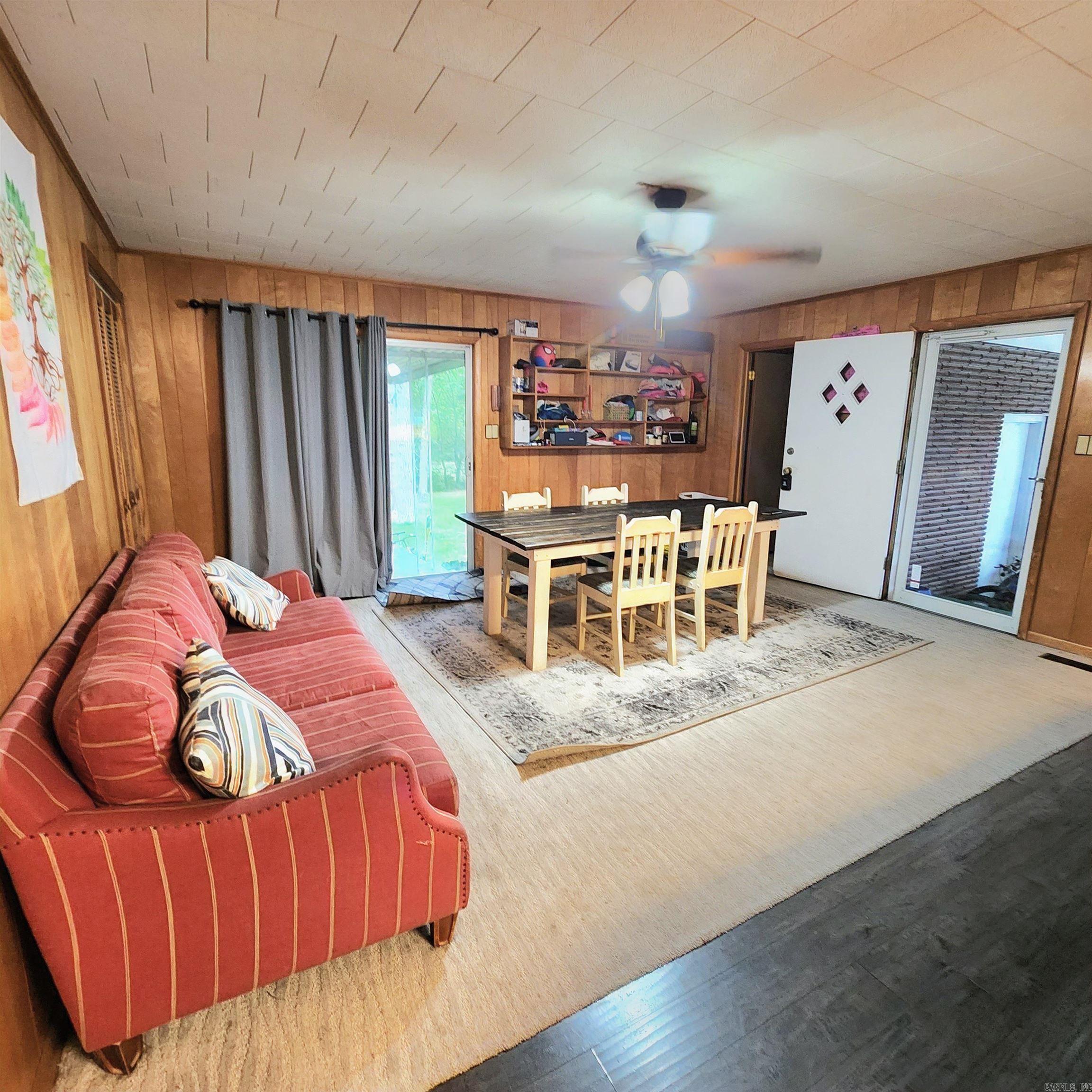 832 W Front  Heber Springs, AR