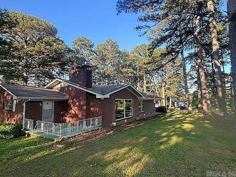 832 W Front  Heber Springs, AR