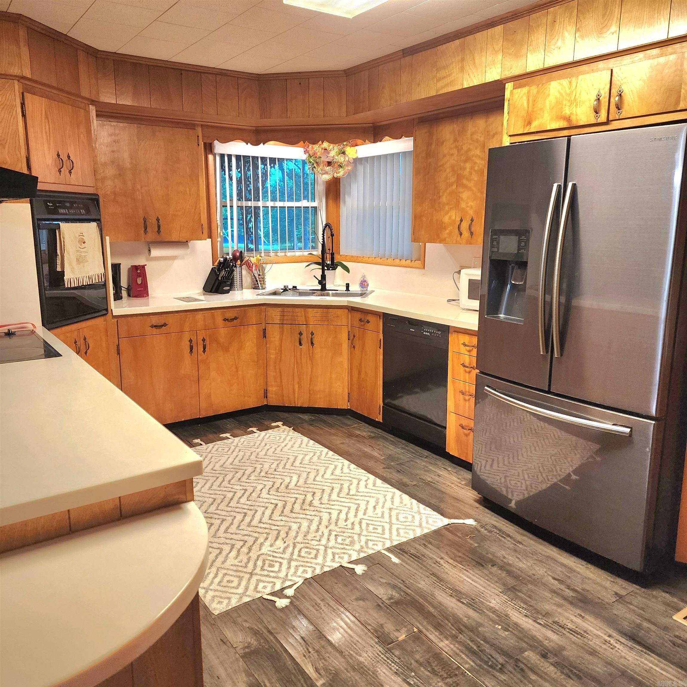 832 W Front  Heber Springs, AR