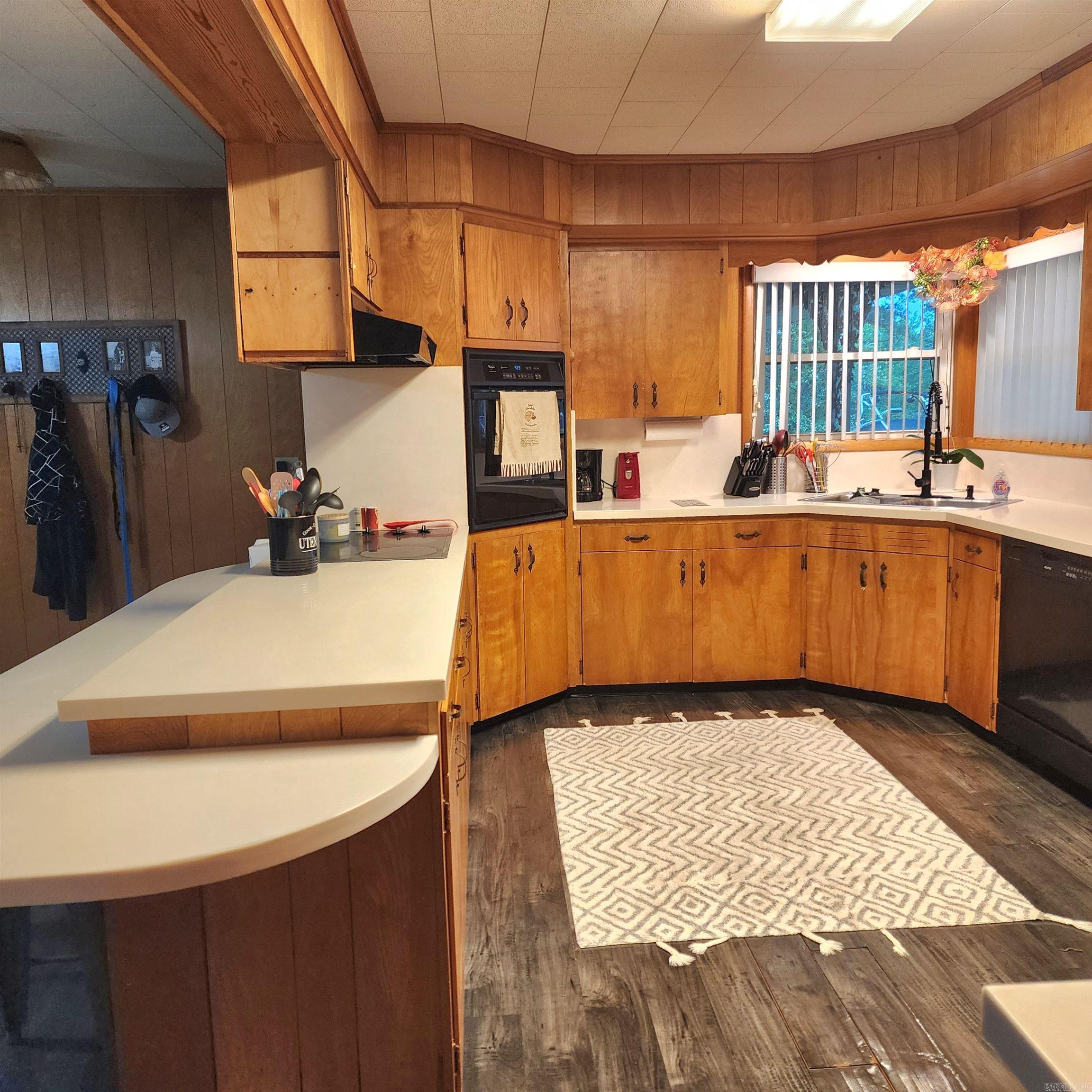 832 W Front  Heber Springs, AR