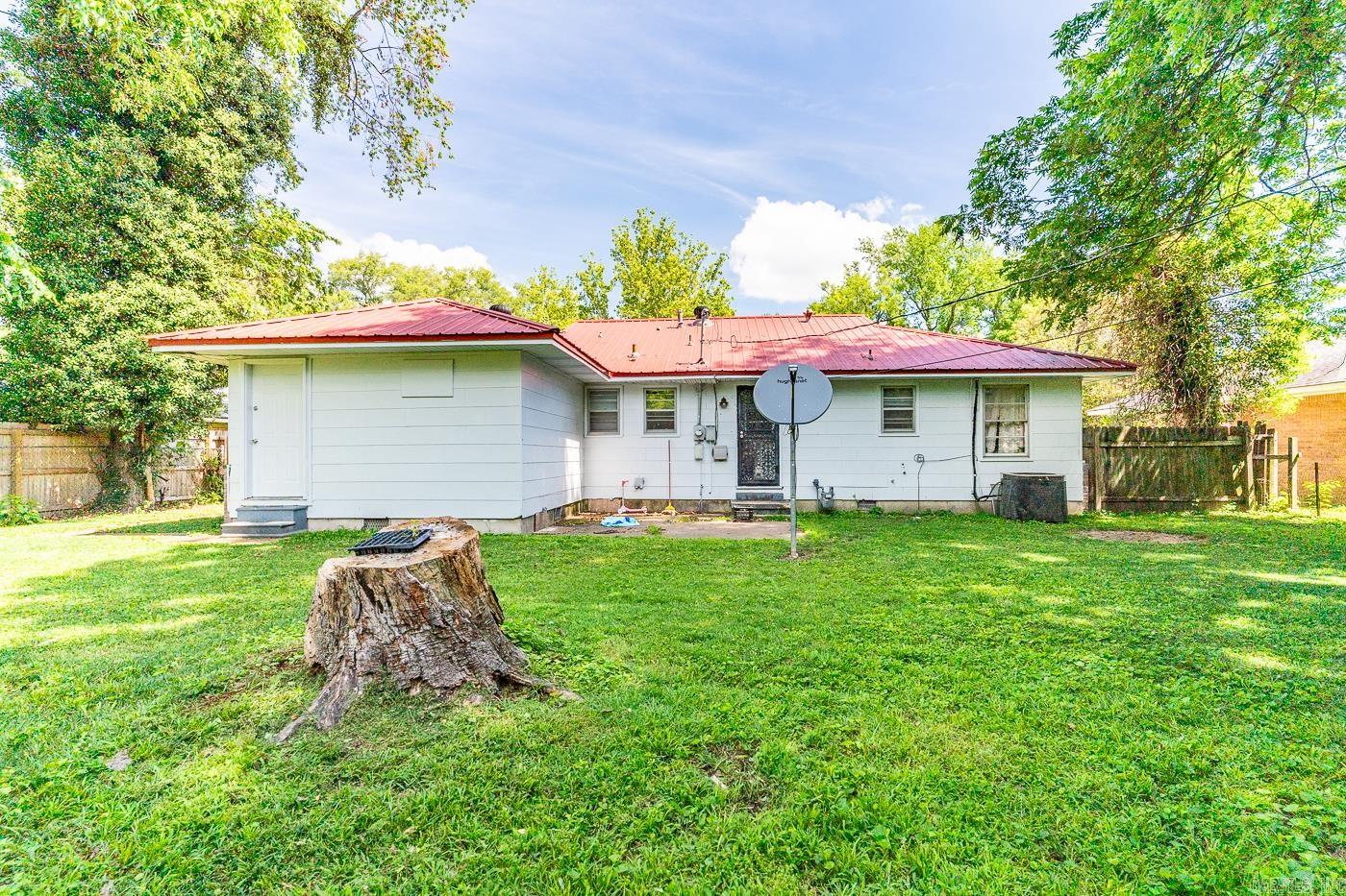 709 E Main  Blytheville, AR
