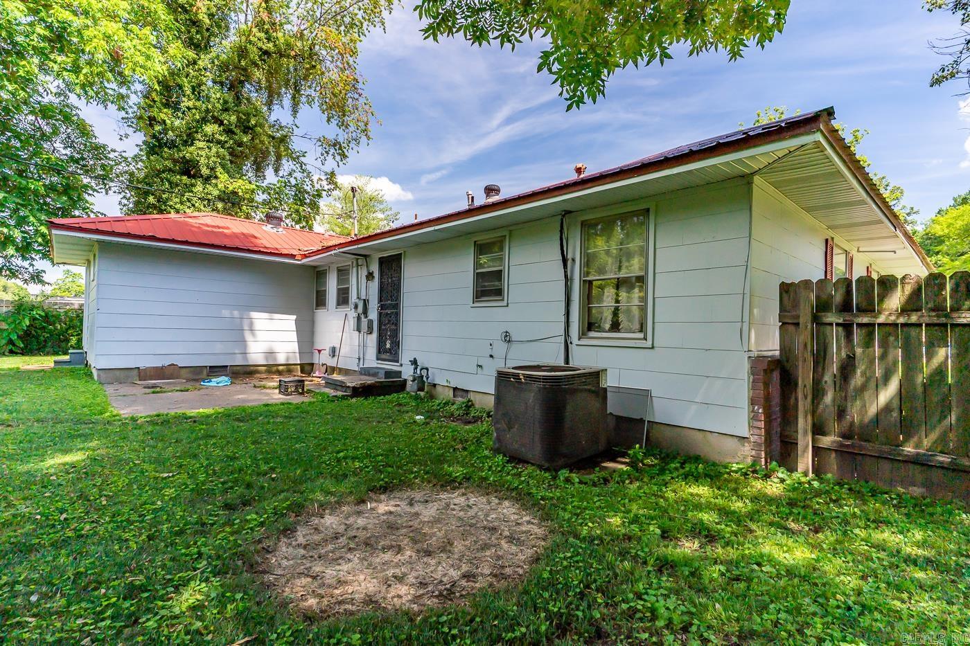 709 E Main  Blytheville, AR