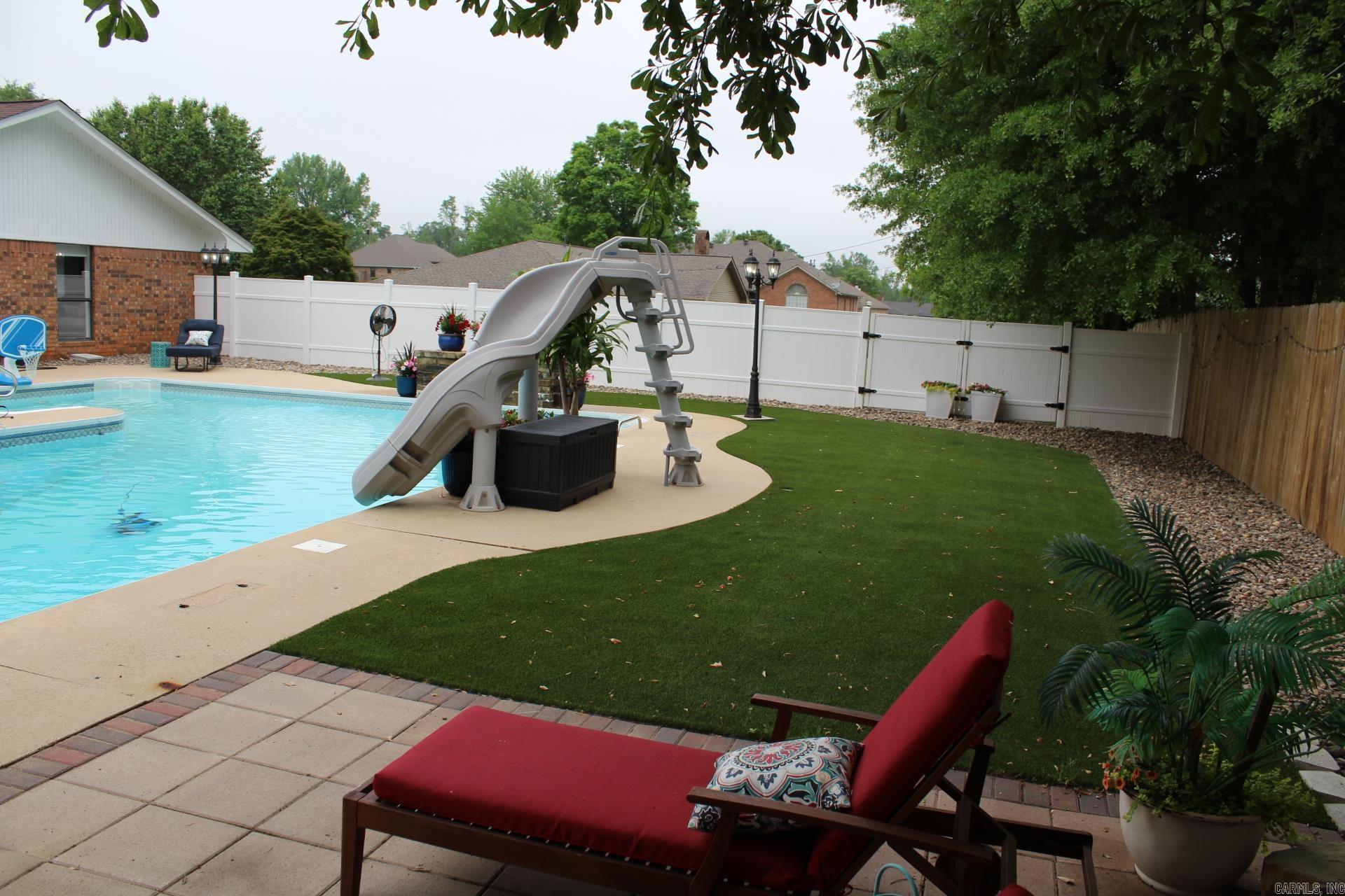 1108 N 14th  Nashville, AR