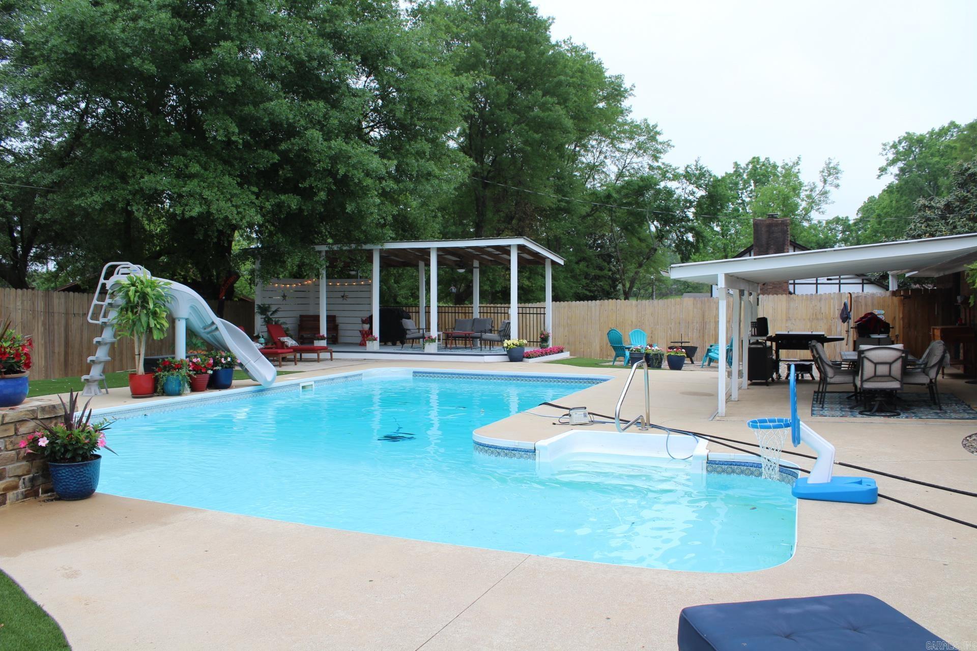 1108 N 14th  Nashville, AR