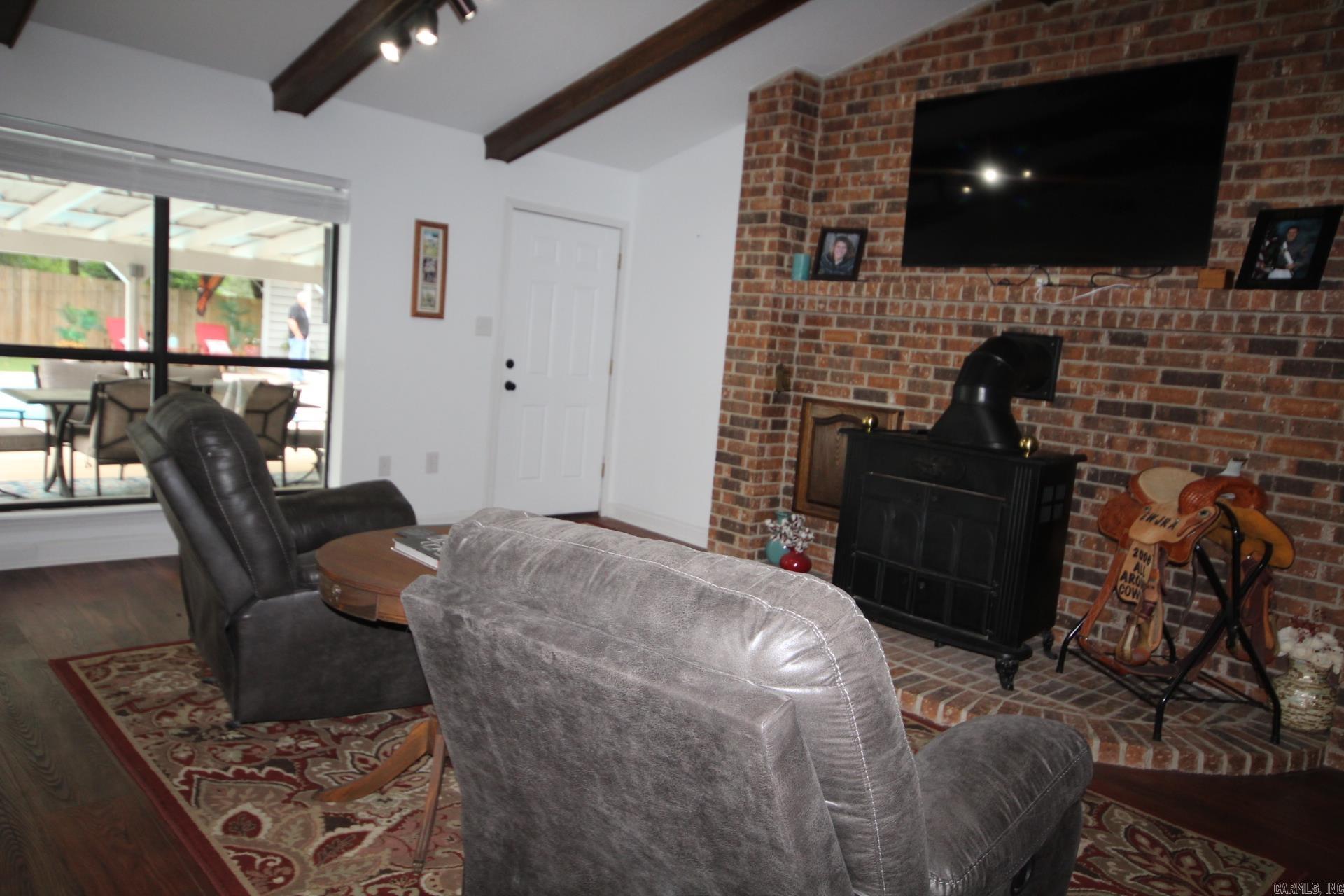 1108 N 14th  Nashville, AR