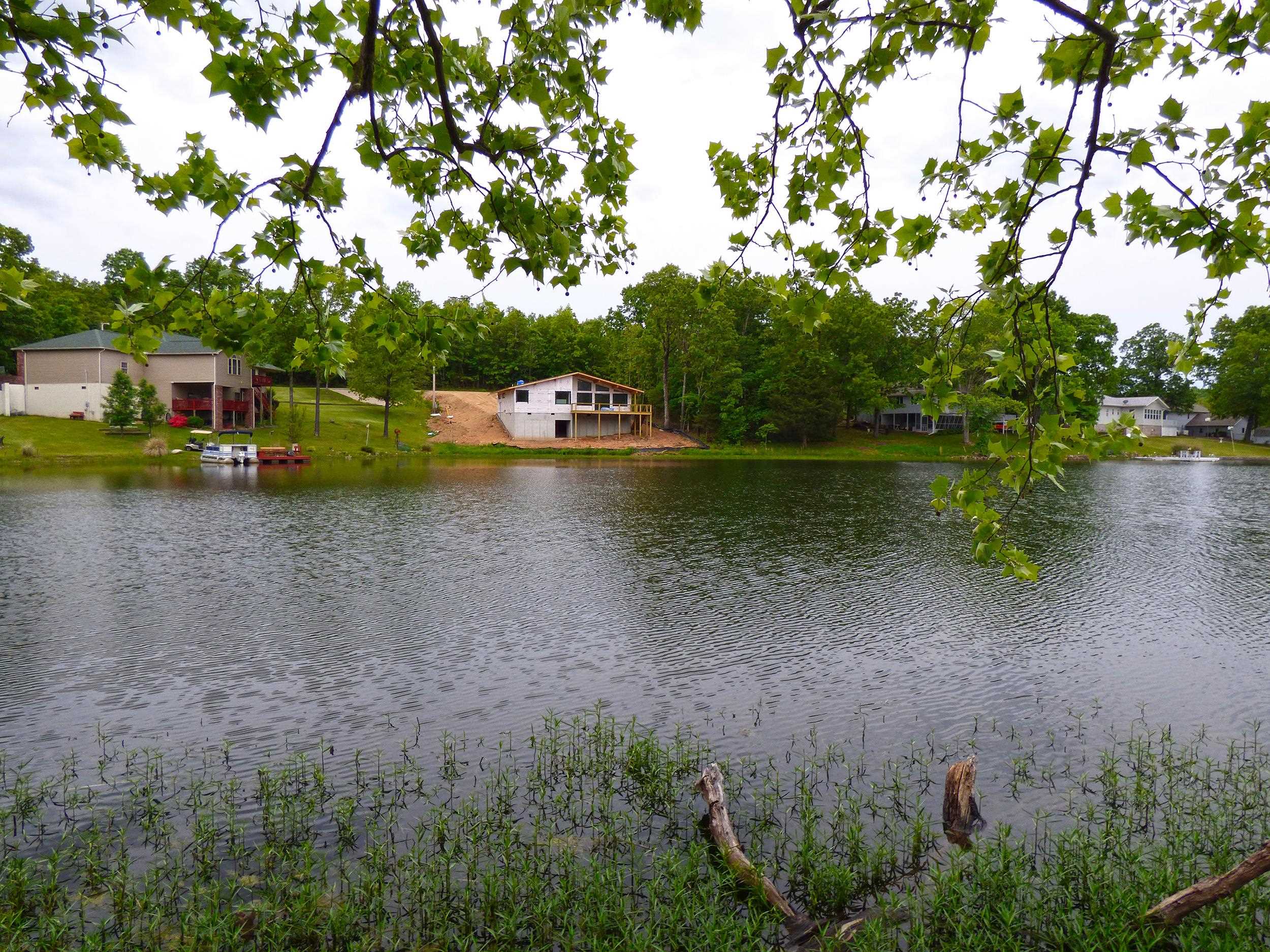   Tonganoxie  Cherokee Village, AR