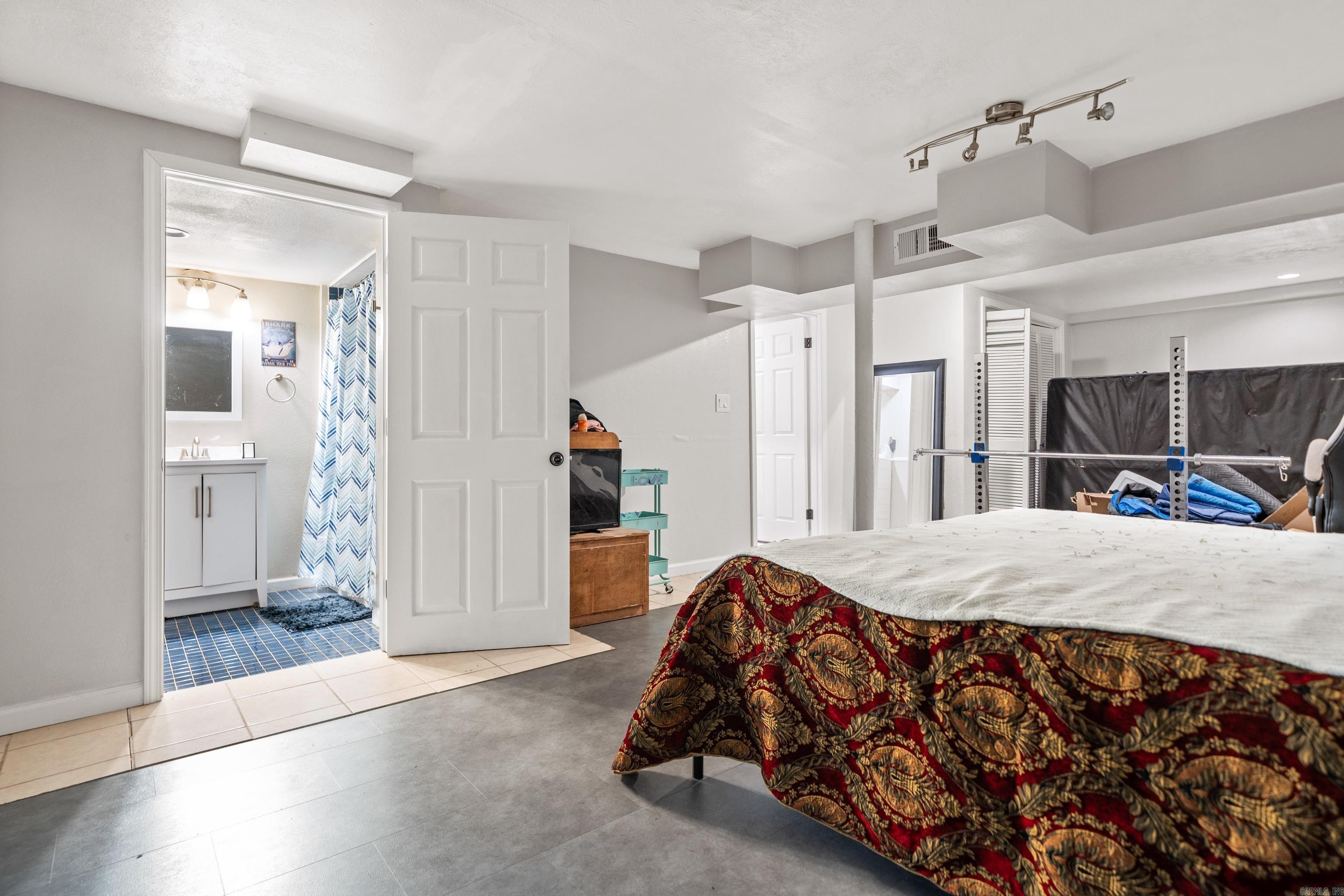 203  Patriot  Hot Springs, AR