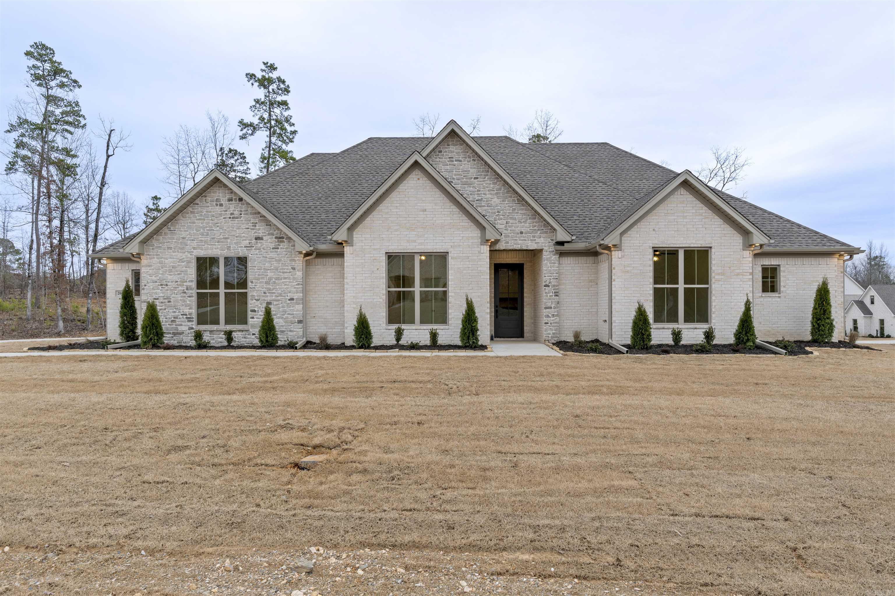200  Middleton Place  Benton, AR