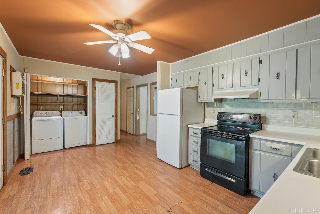 210  Rose  Higden, AR