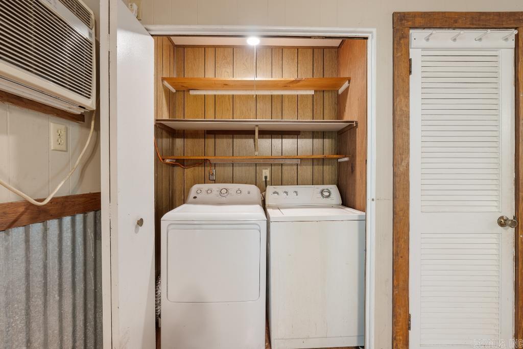 210  Rose  Higden, AR