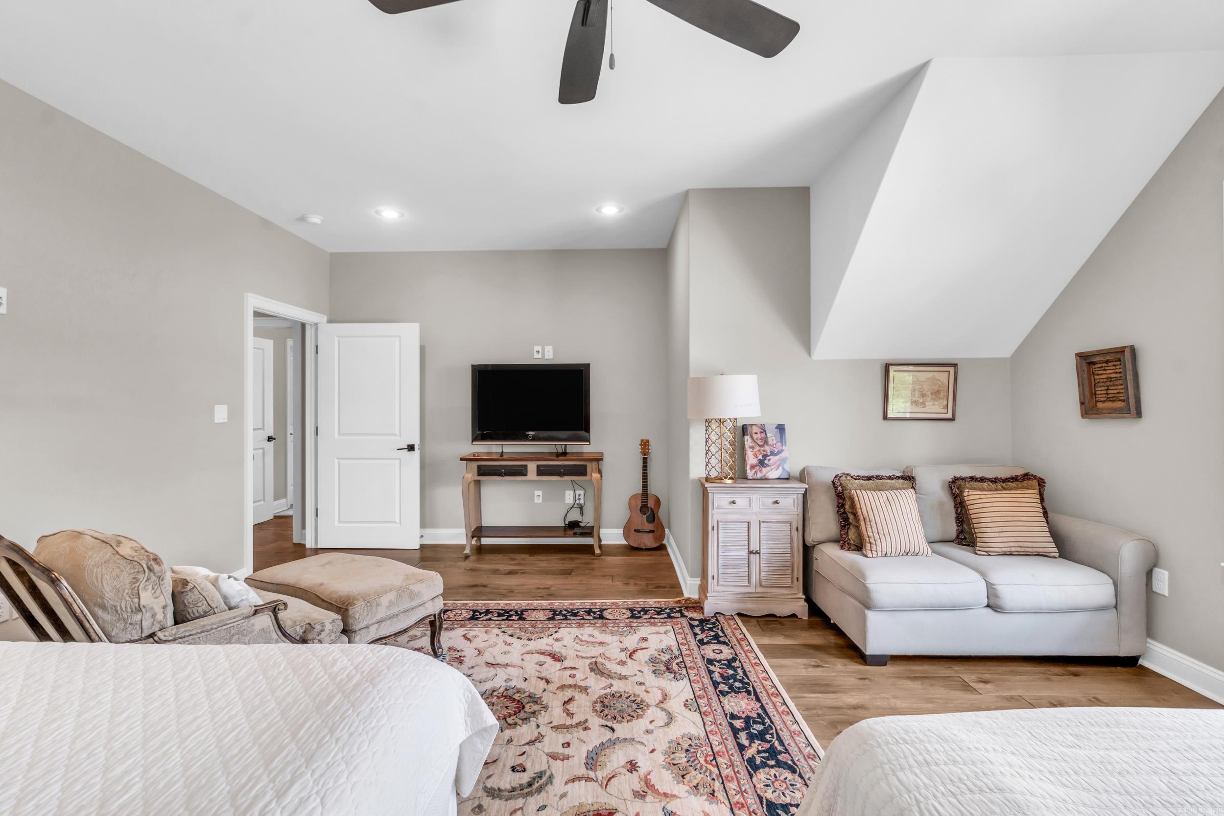 17  Cove Creek  Little Rock, AR