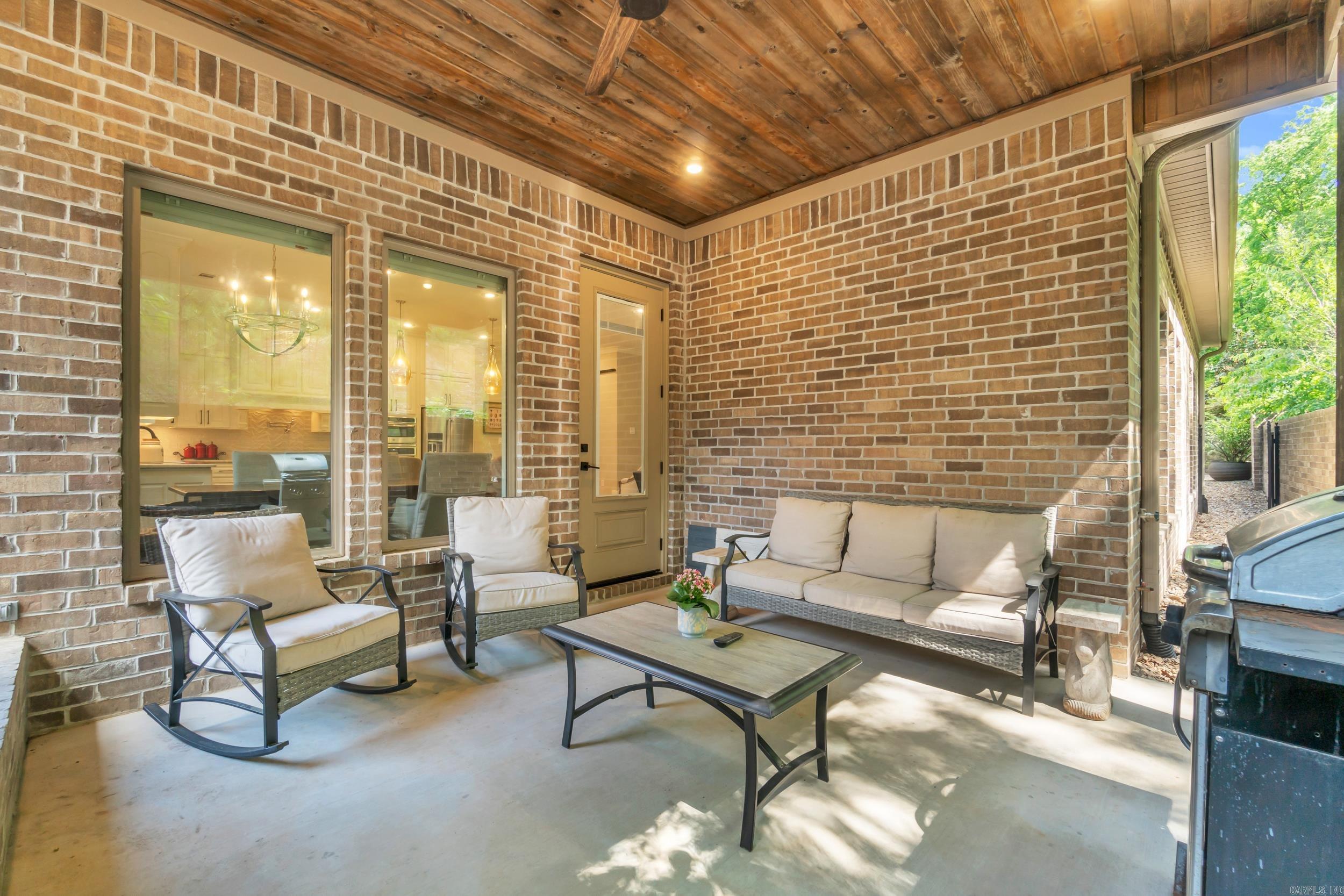 17  Cove Creek  Little Rock, AR