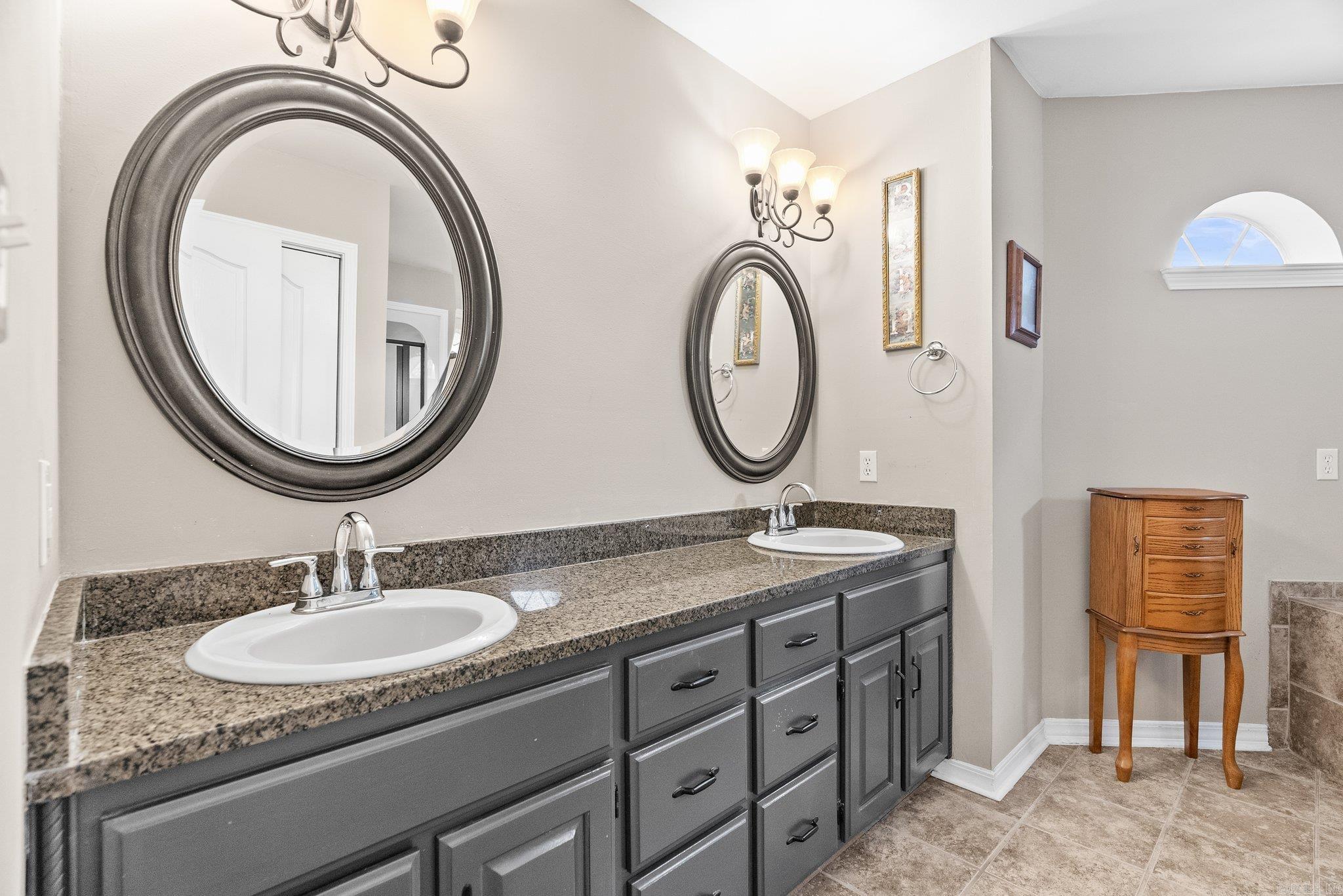 21 Burnett Circle Greenbrier, AR 72058