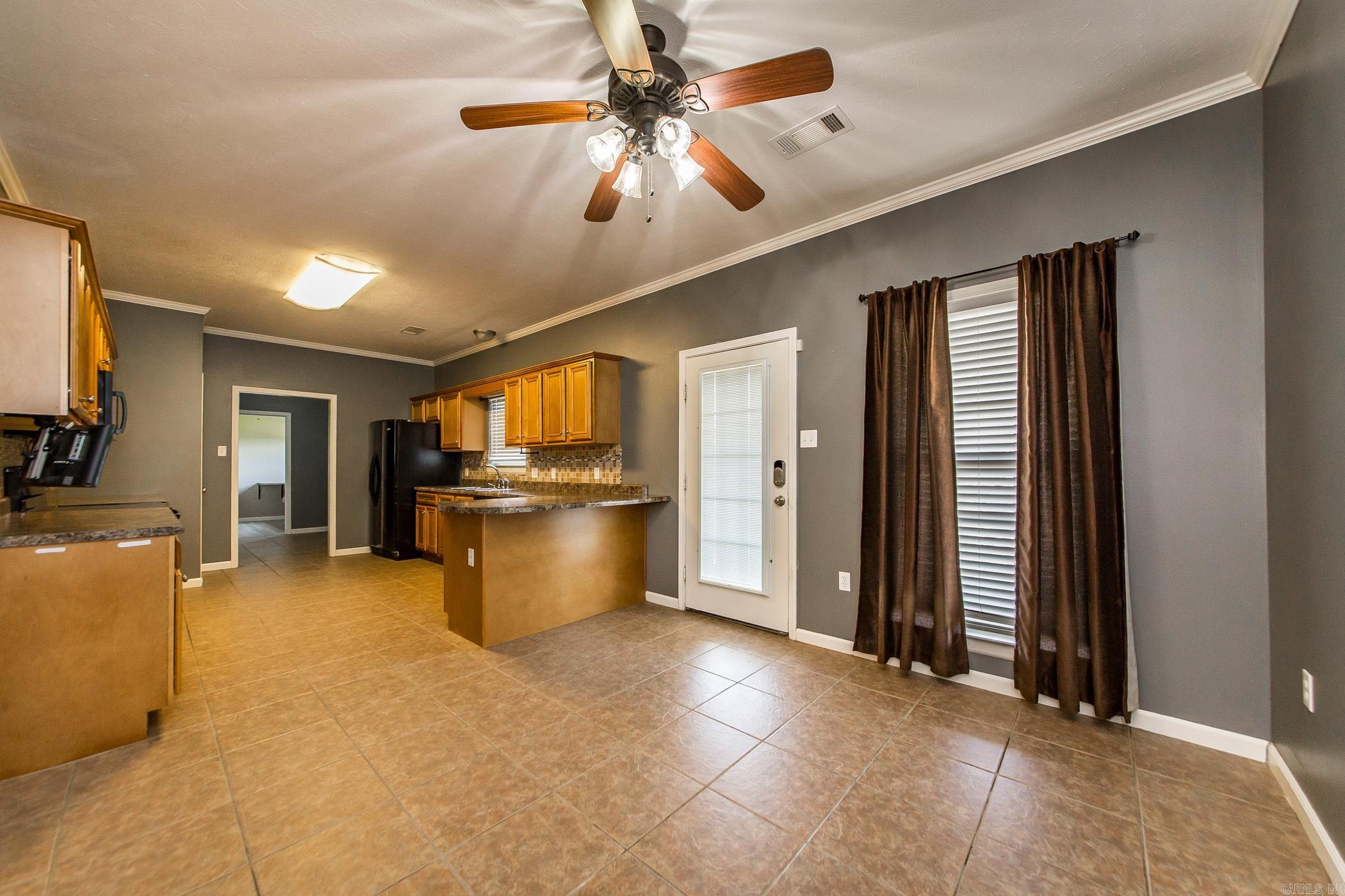 63 Vilsonia Way Vilonia, AR 72173