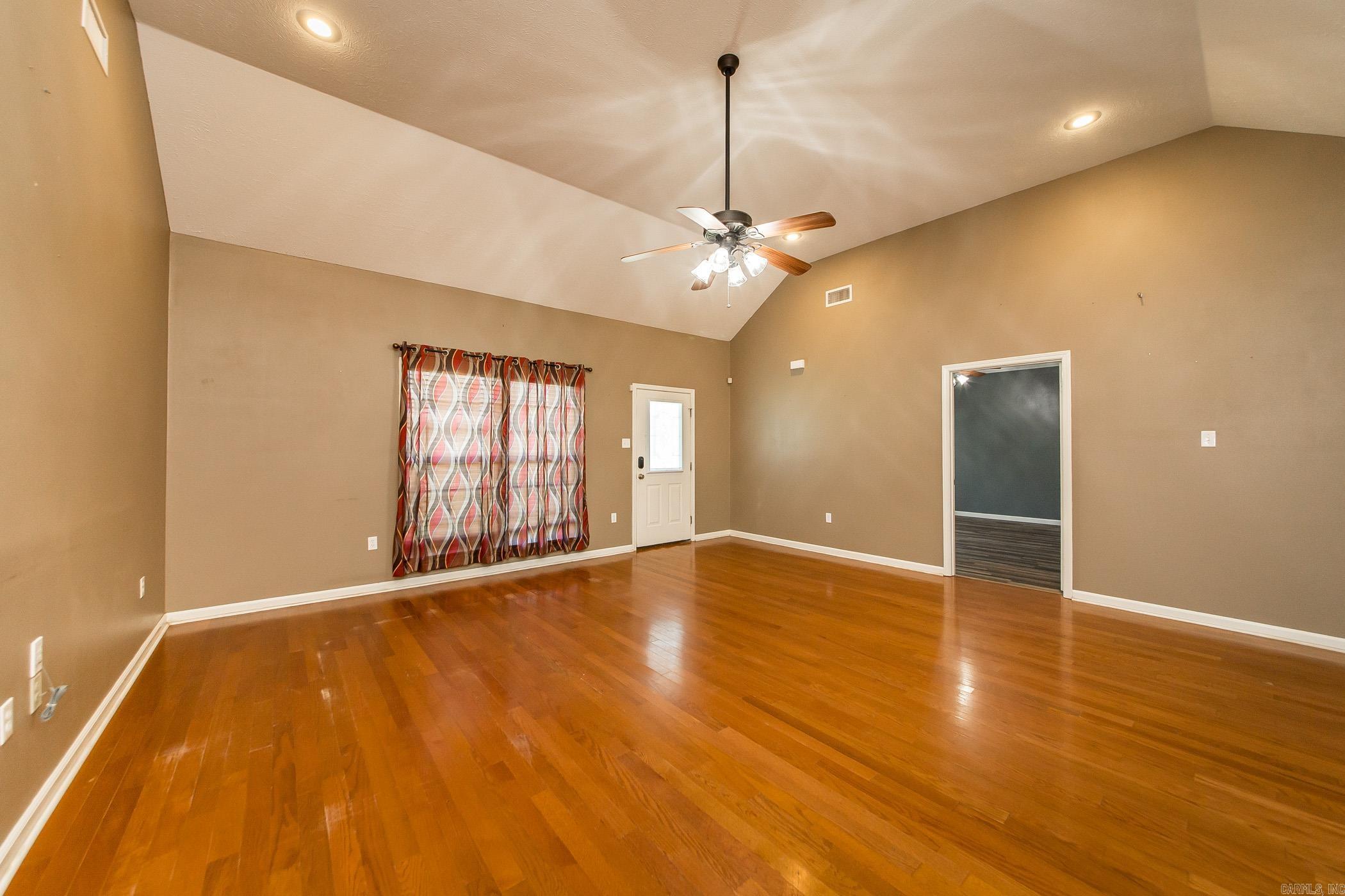 63 Vilsonia Way Vilonia, AR 72173
