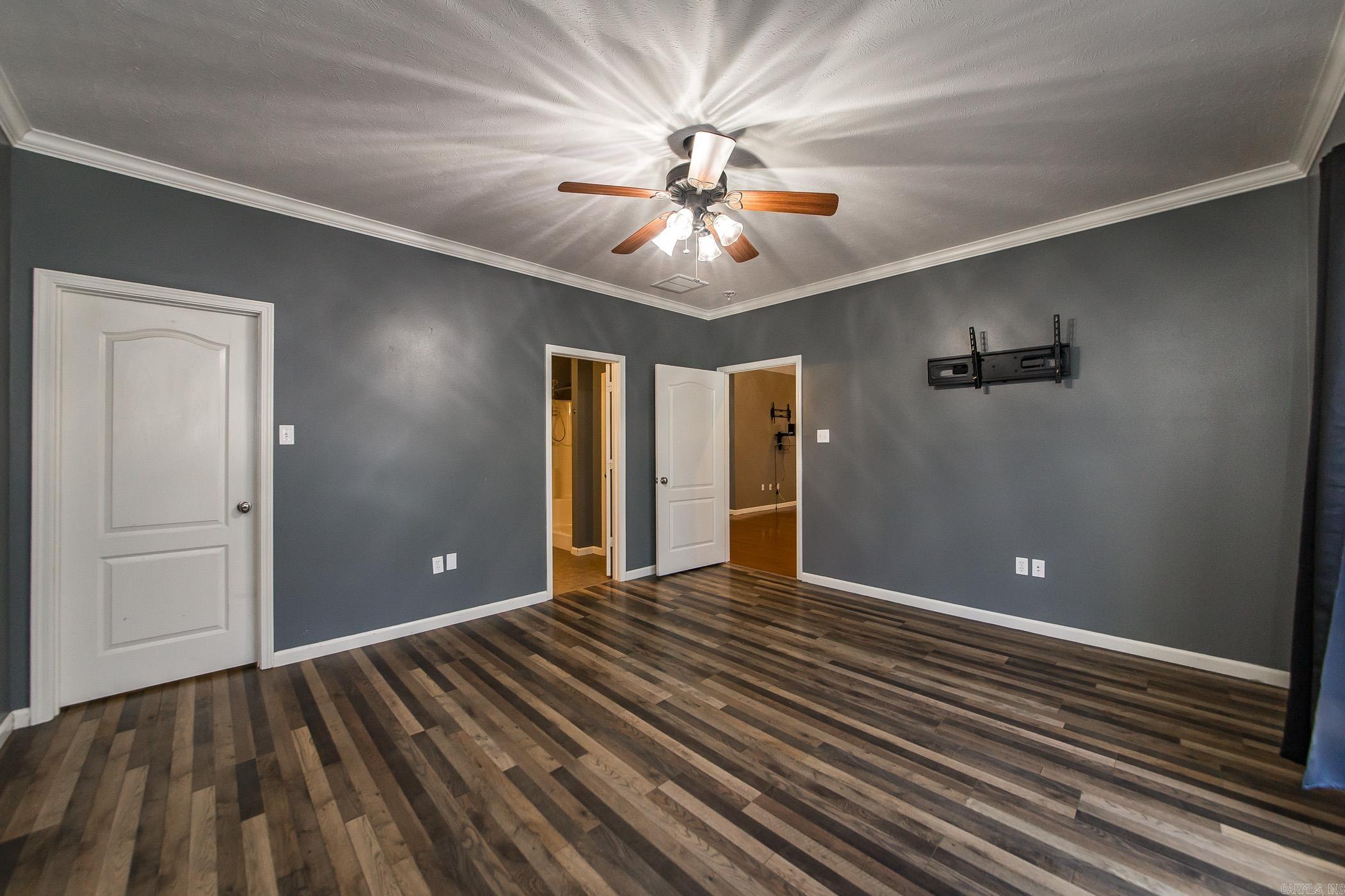 63 Vilsonia Way Vilonia, AR 72173