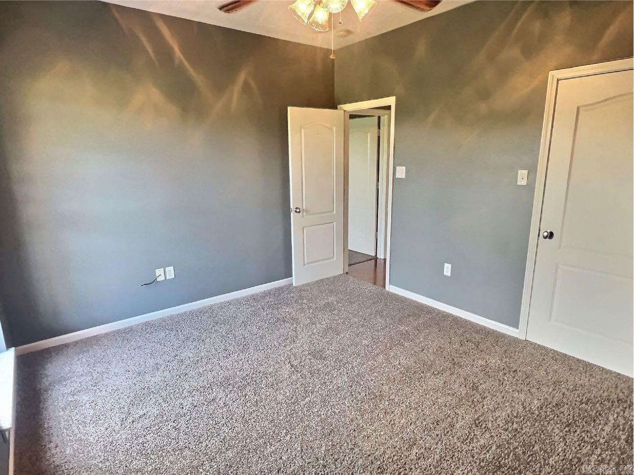 63 Vilsonia Way Vilonia, AR 72173