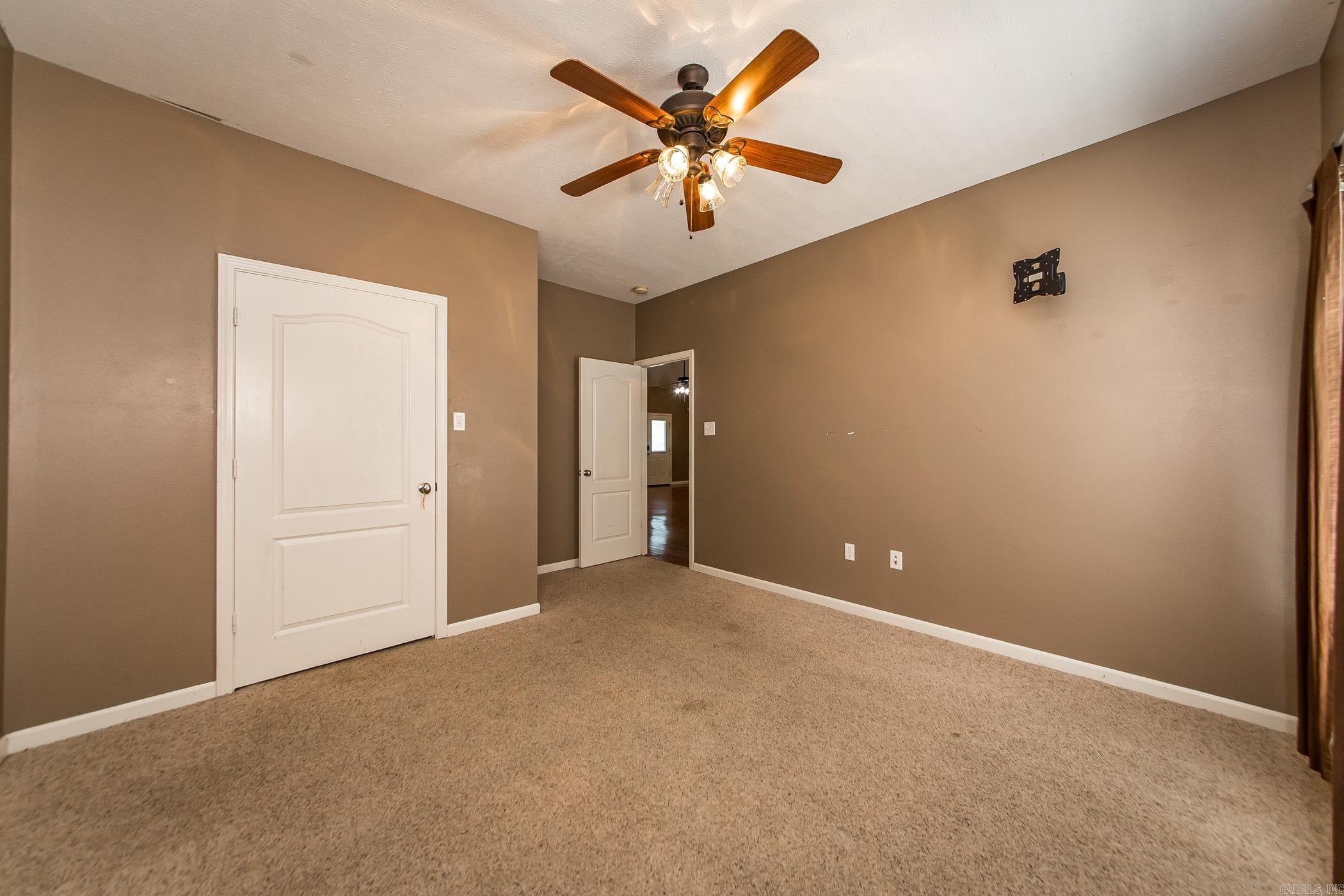 63 Vilsonia Way Vilonia, AR 72173