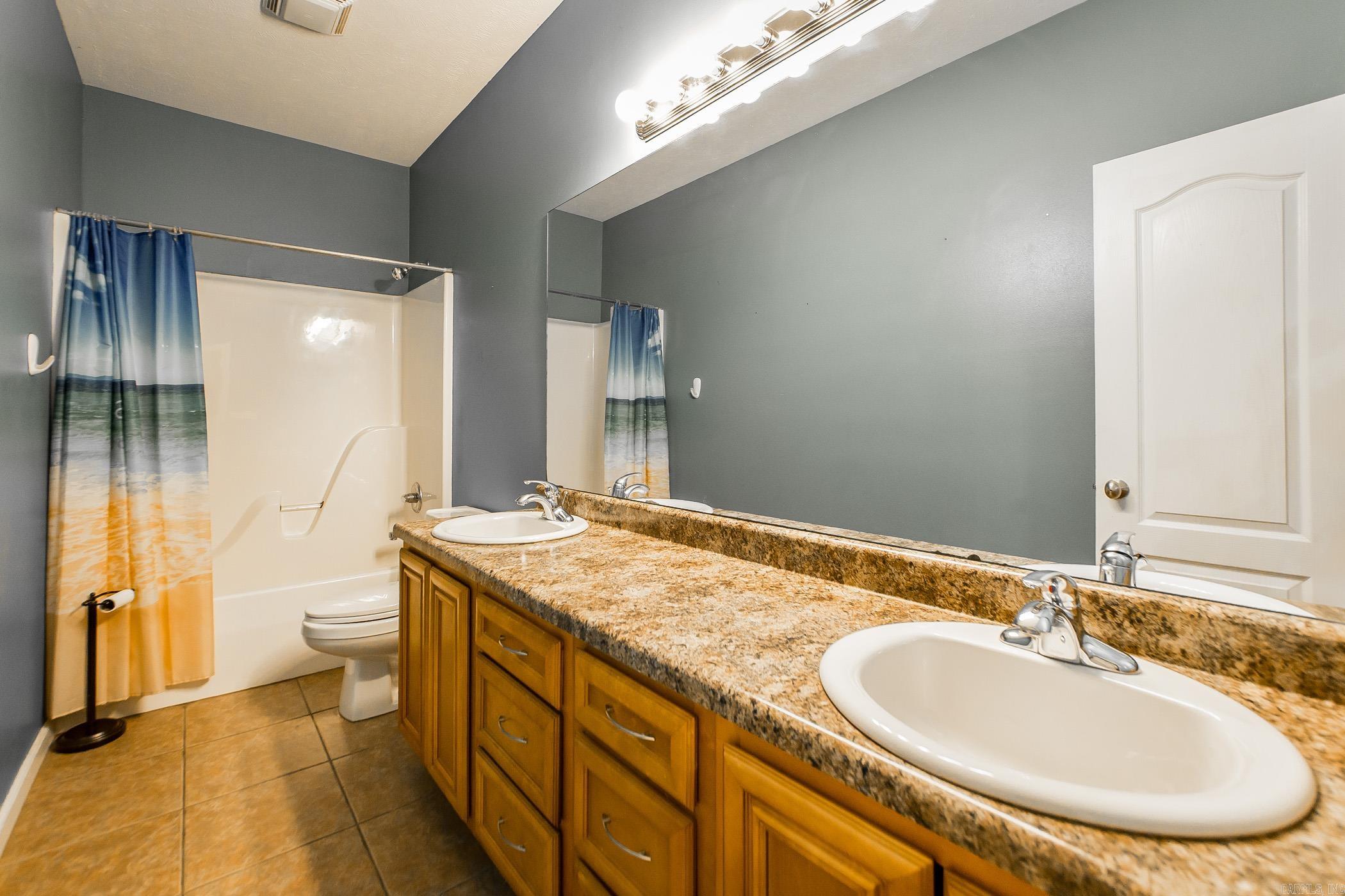 63 Vilsonia Way Vilonia, AR 72173