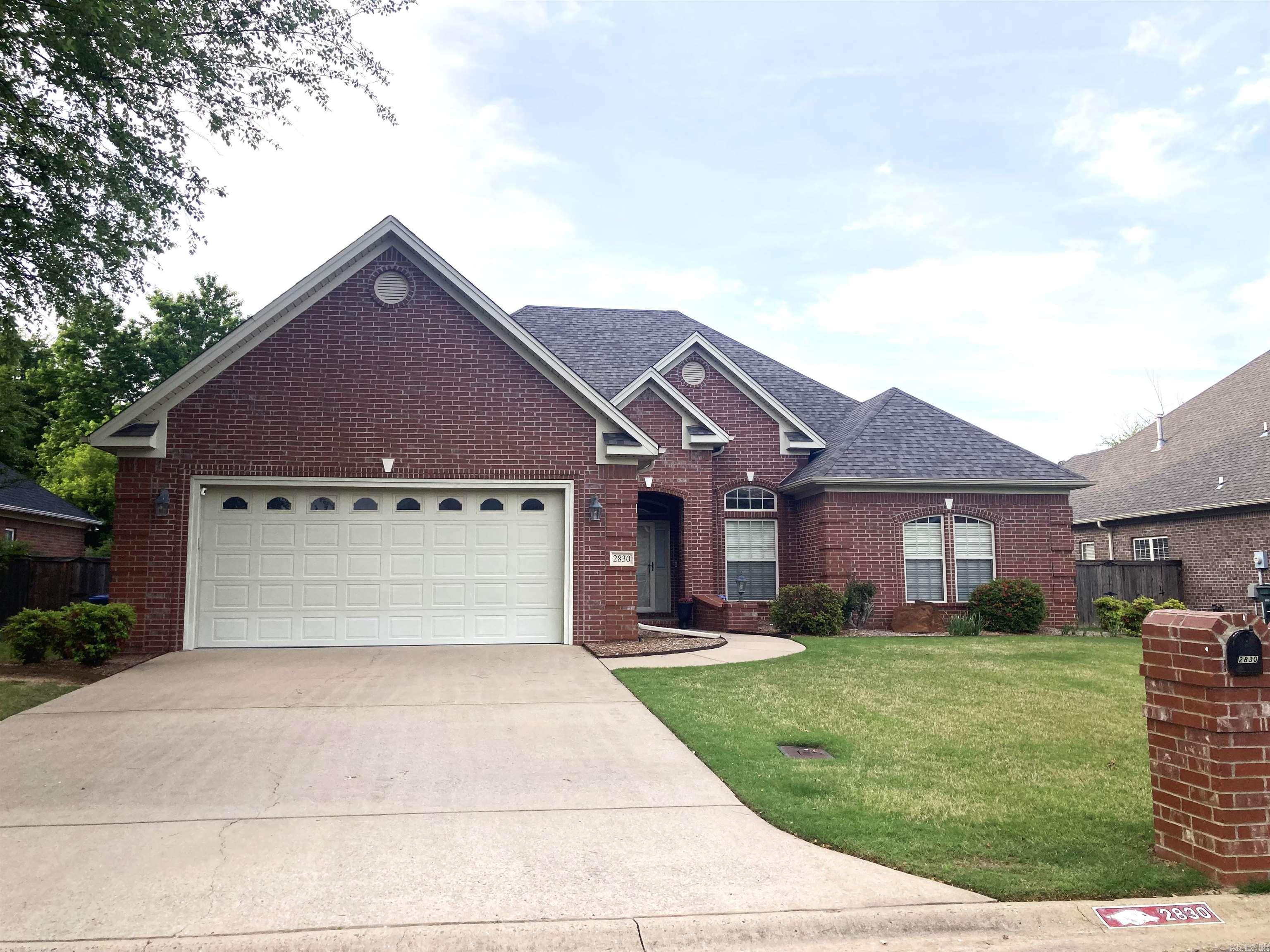 2830  Driftwood  Conway, AR