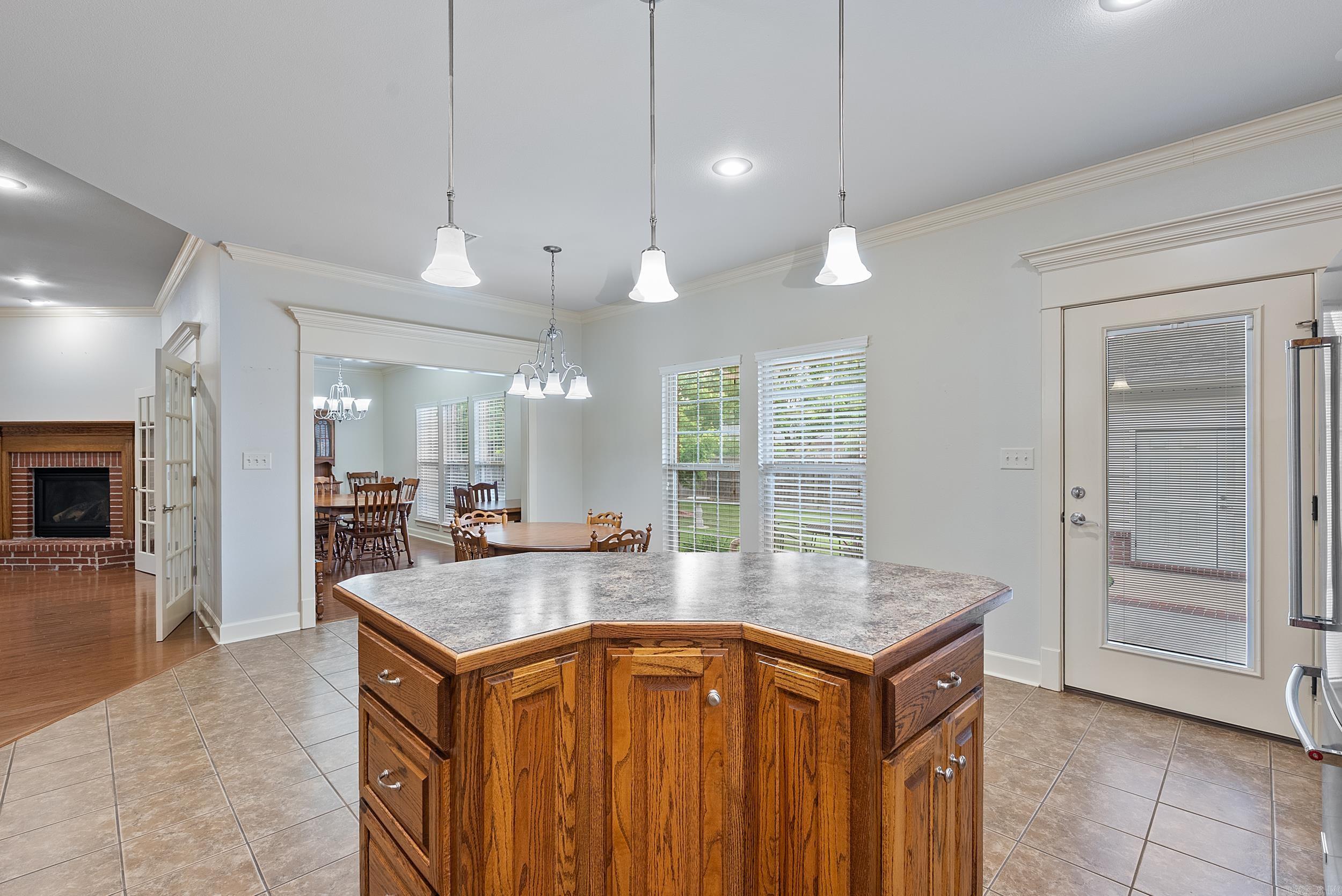 2830  Driftwood  Conway, AR