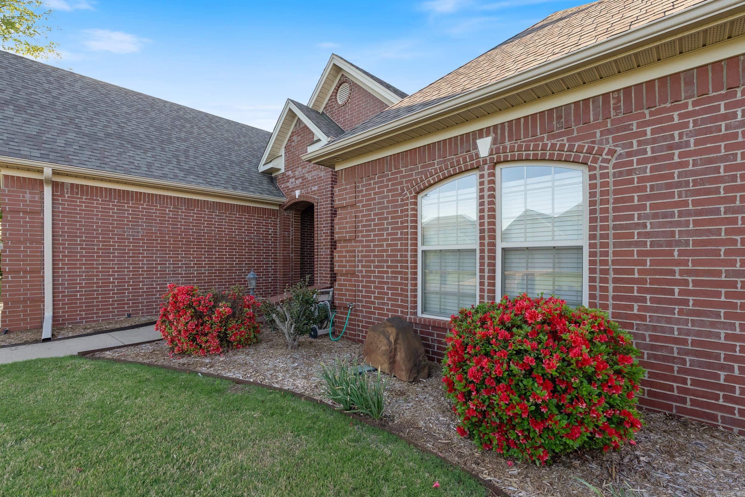 2830  Driftwood  Conway, AR