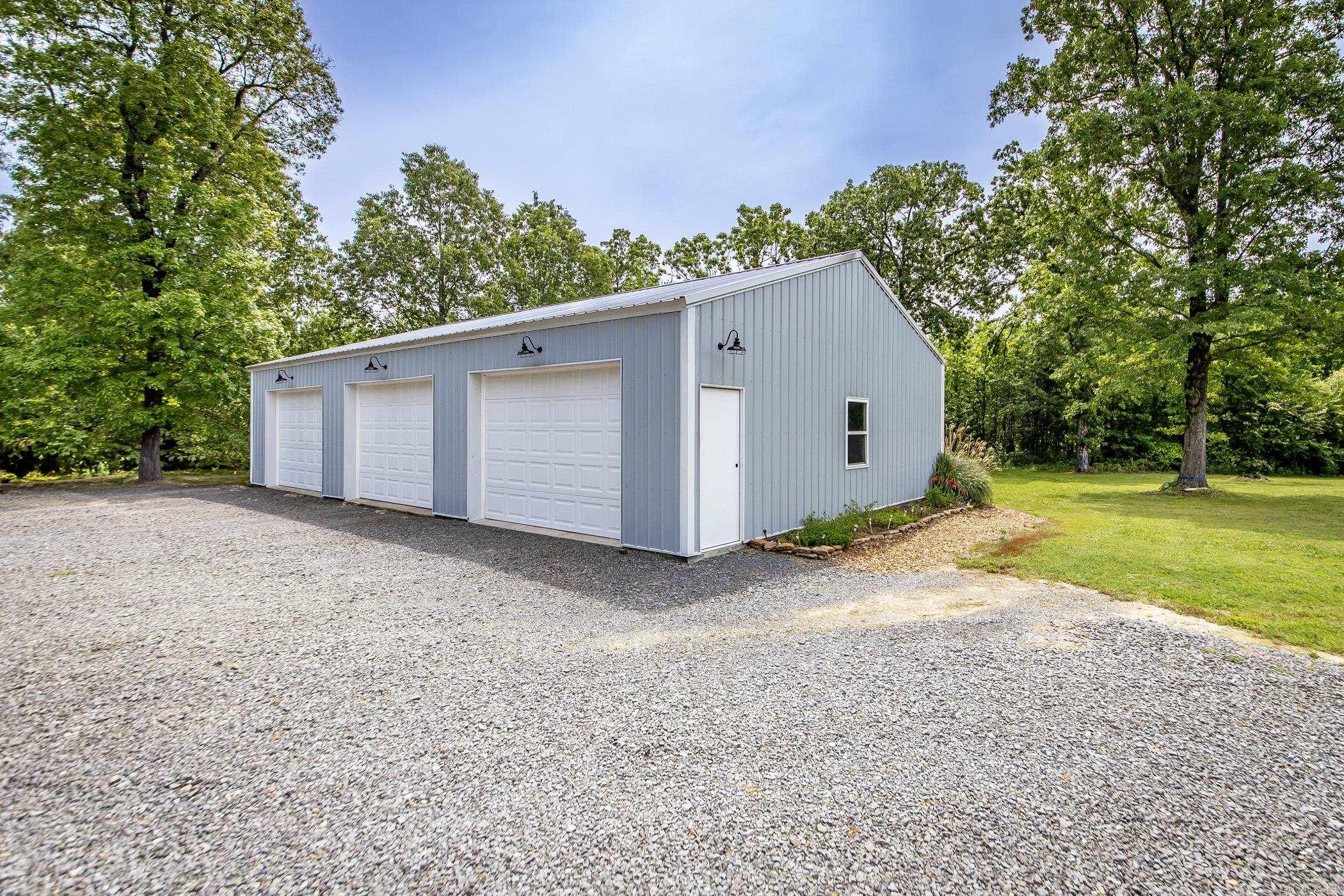 125  Stark Rd.  Greers Ferry, AR