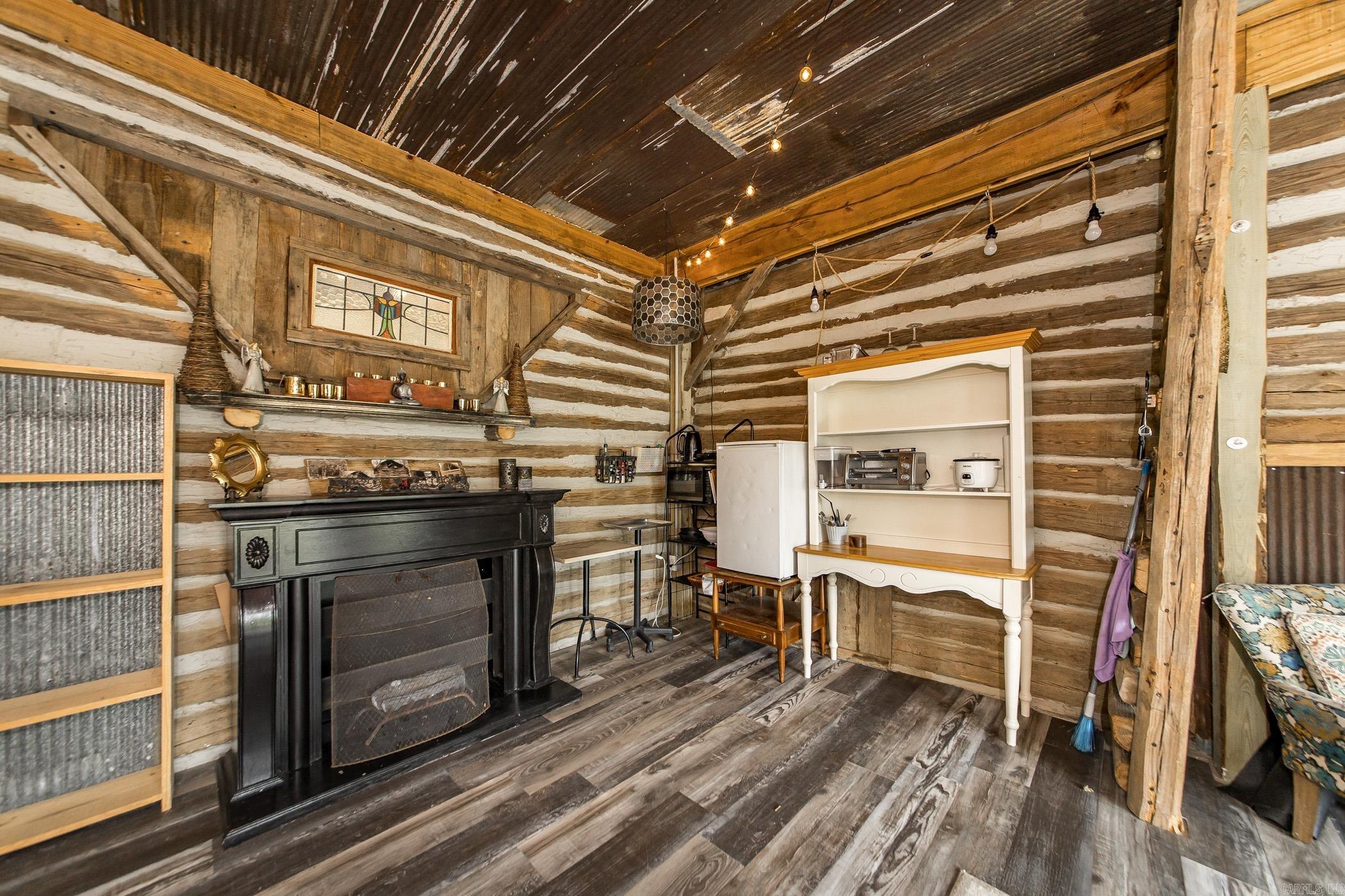 125  Stark Rd.  Greers Ferry, AR