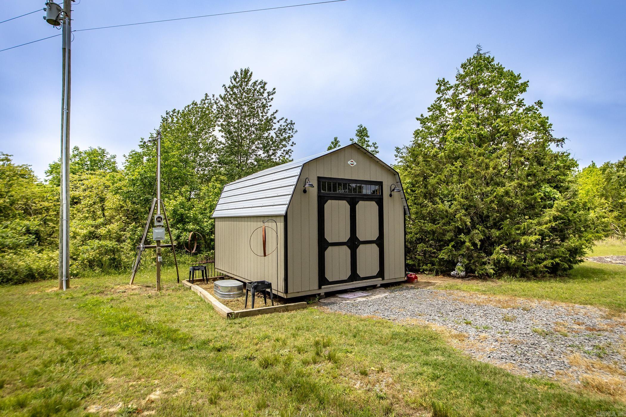 125  Stark Rd.  Greers Ferry, AR