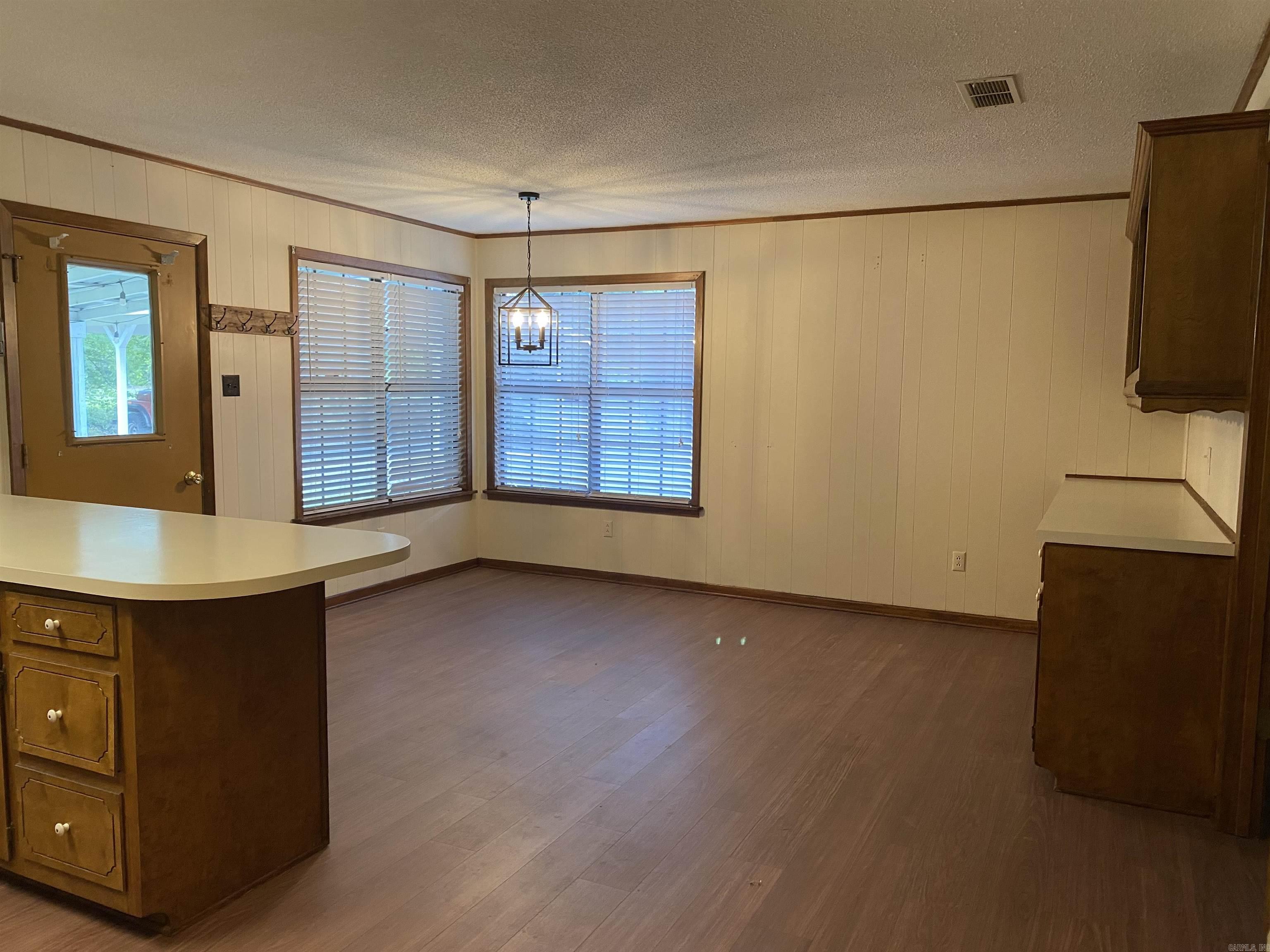 307  Clark  White Hall, AR