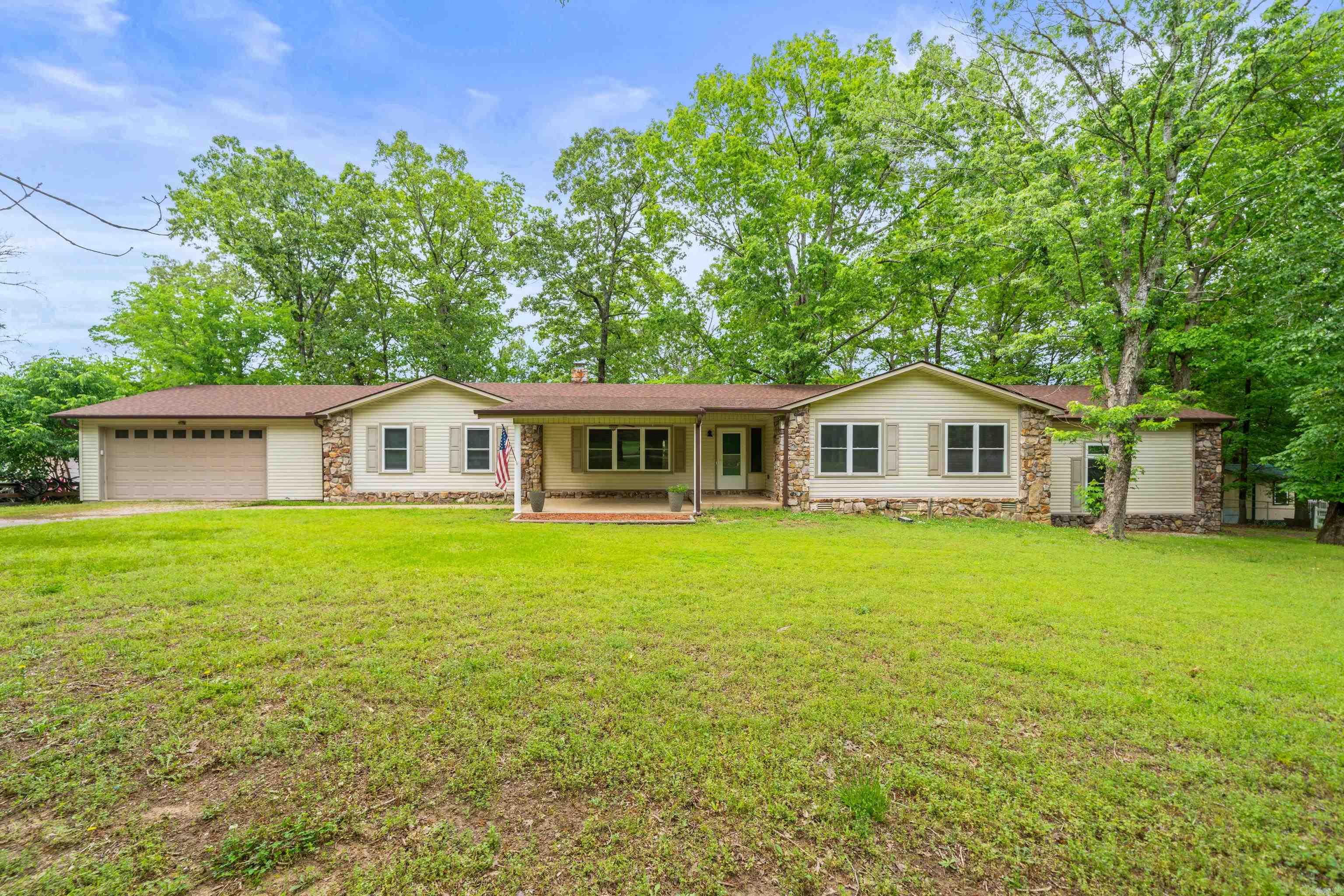 202  Starfield  Hot Springs, AR