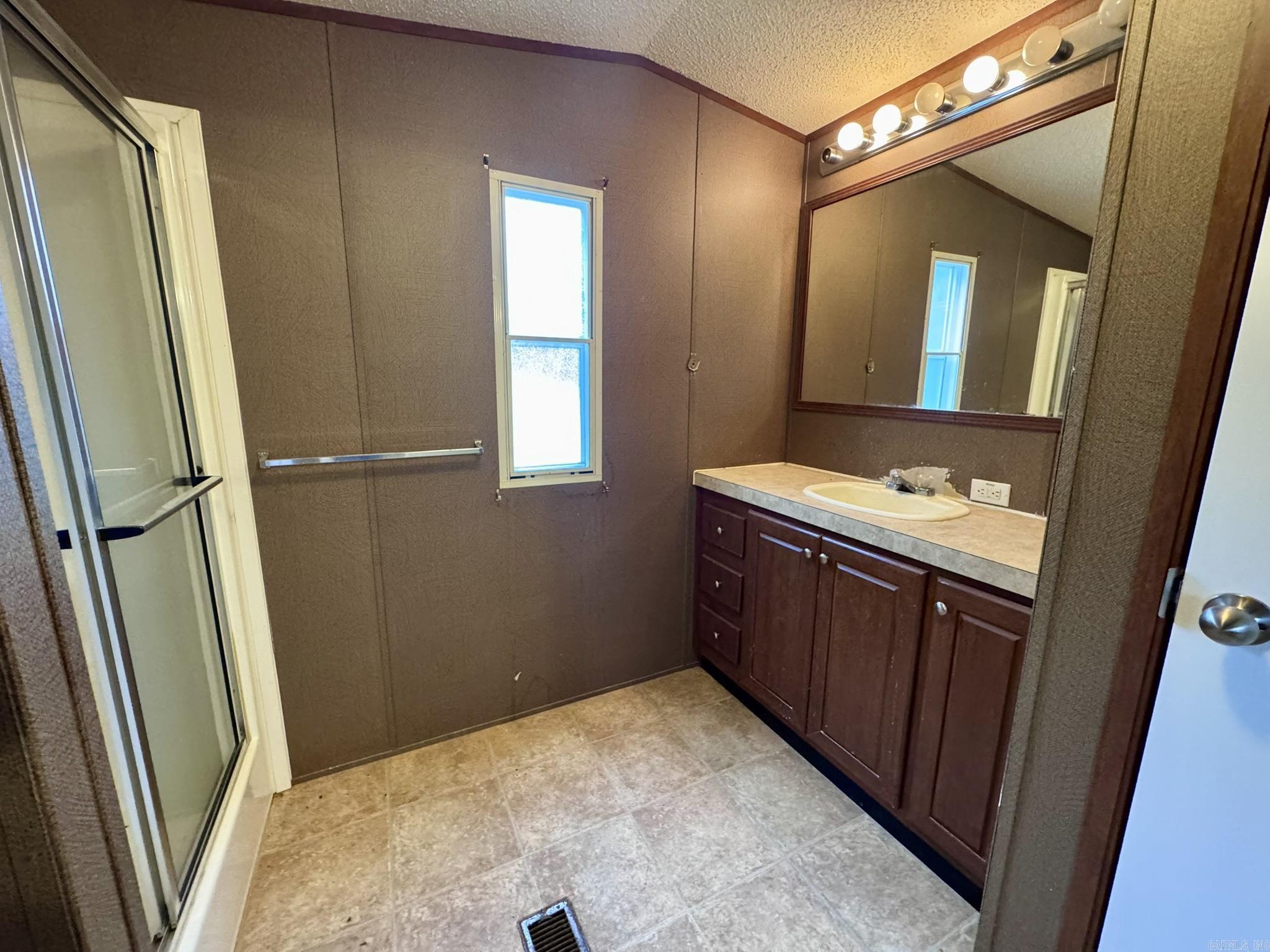 425  Pine Tree Road  Oxford, AR