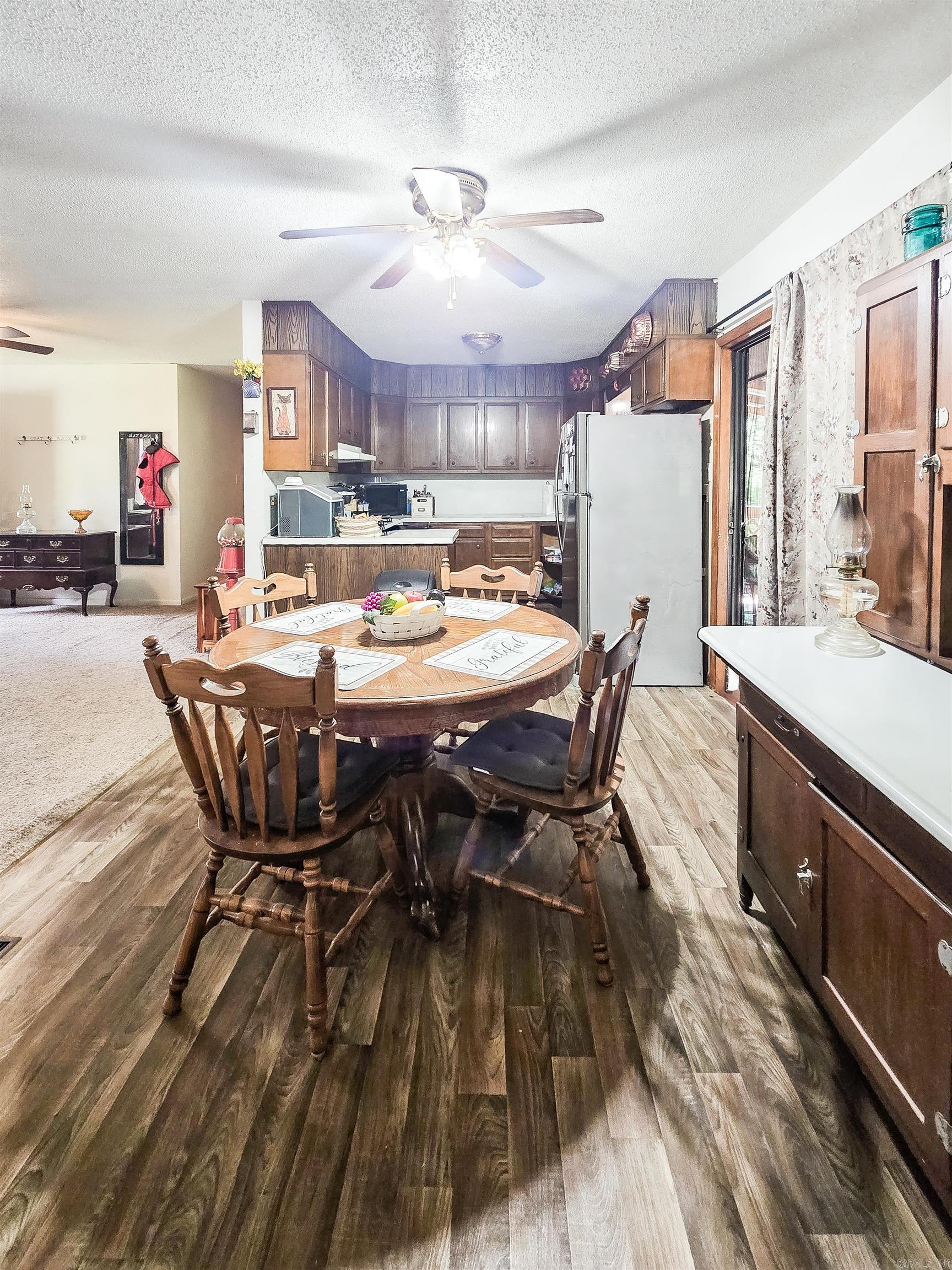 163  Junior  Clinton, AR