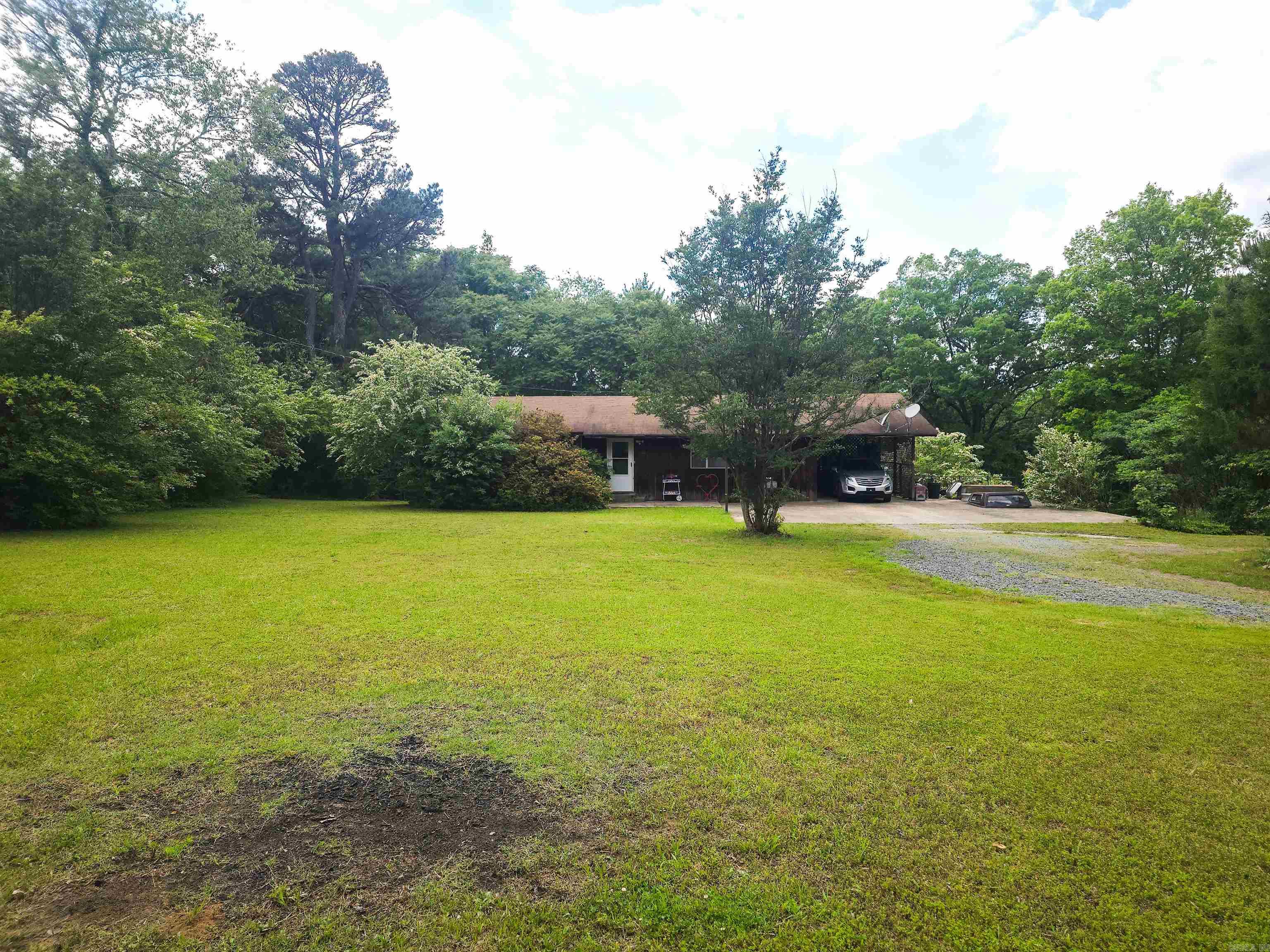 163  Junior  Clinton, AR