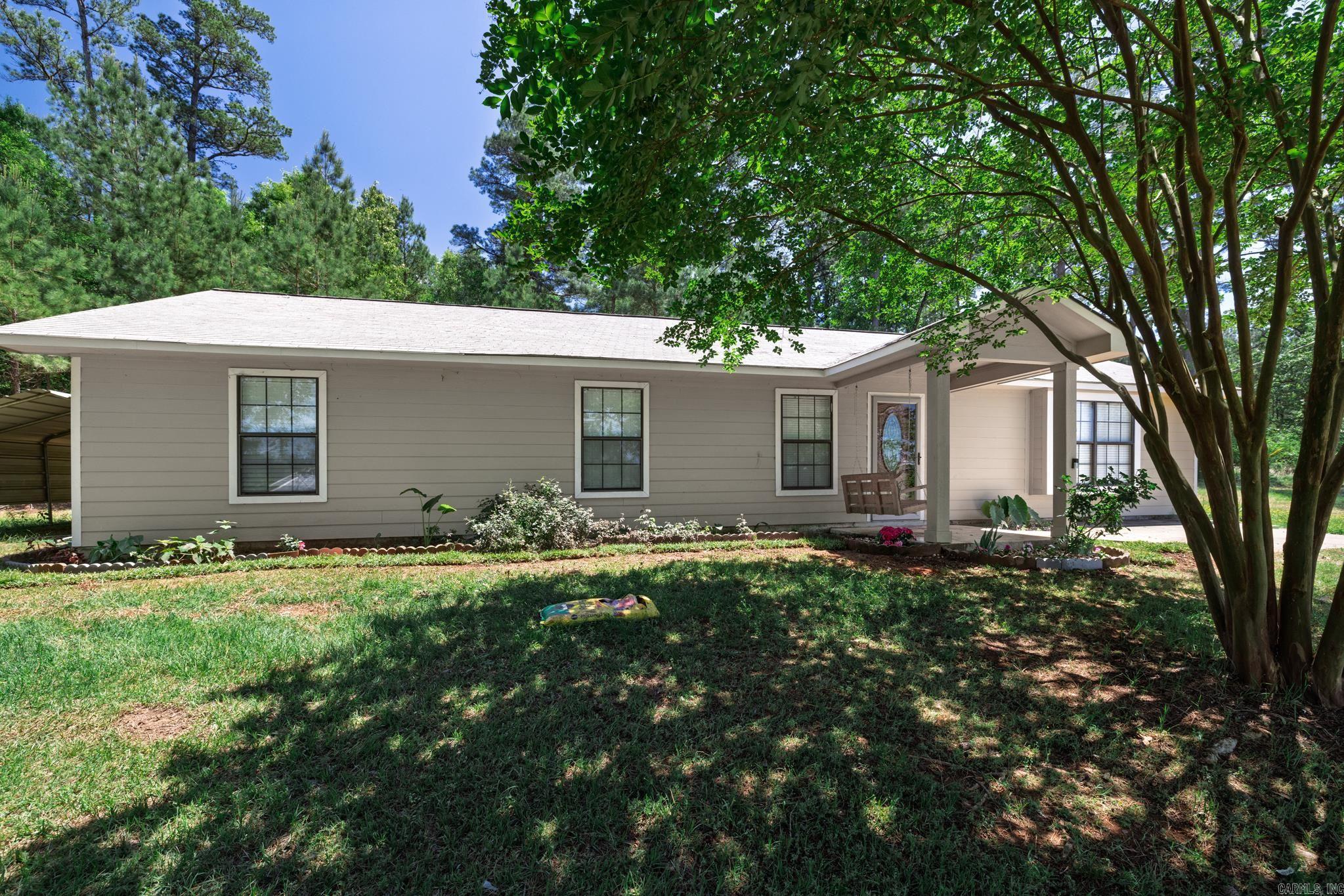 1561  CR-5  Hope, AR