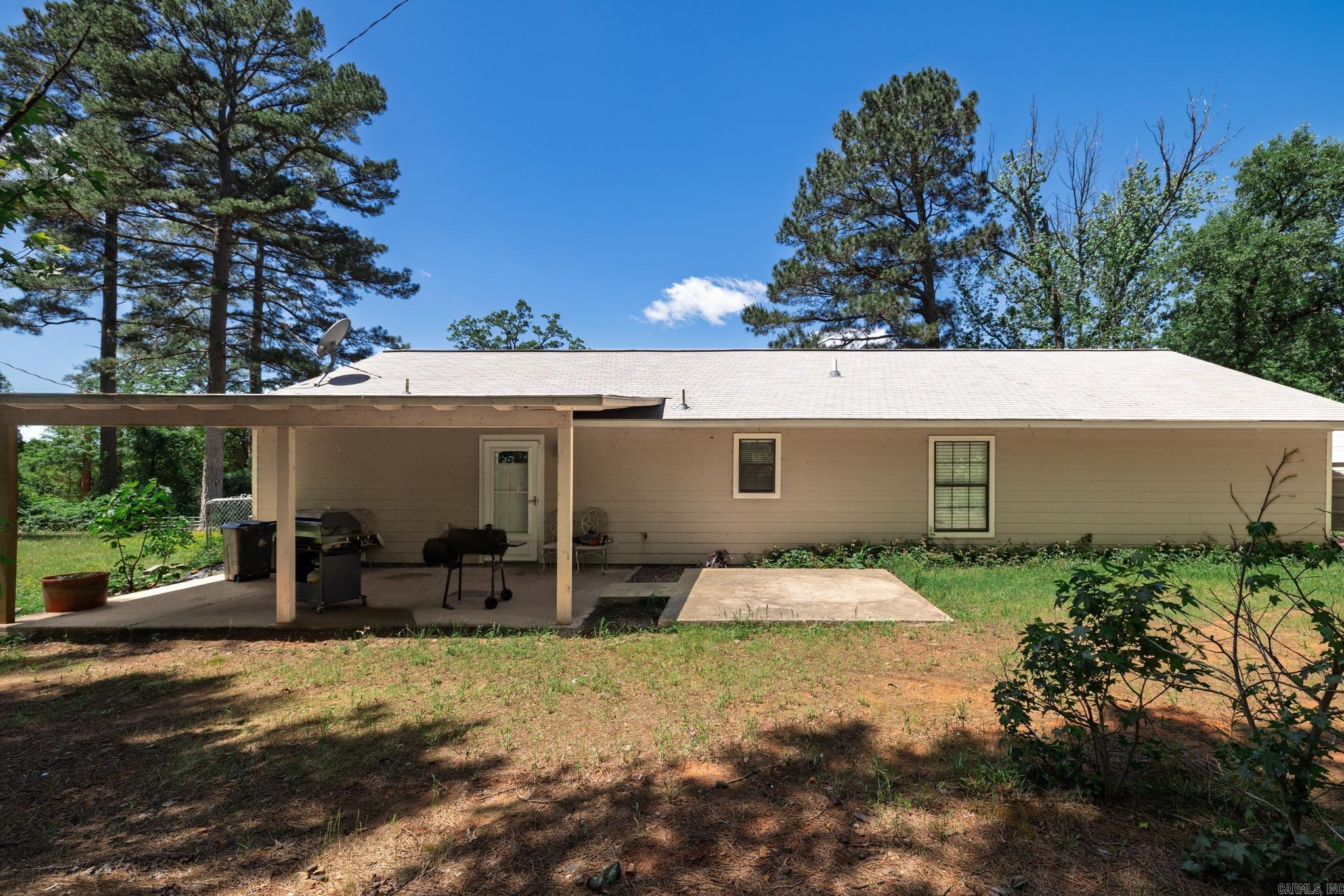 1561  CR-5  Hope, AR