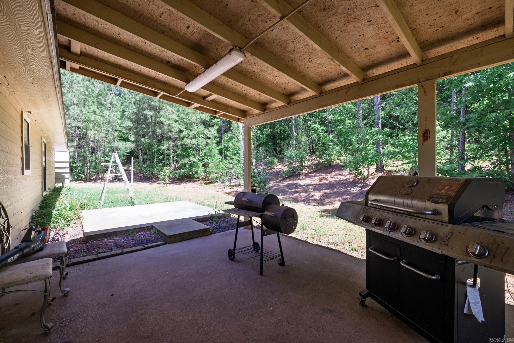 1561  CR-5  Hope, AR