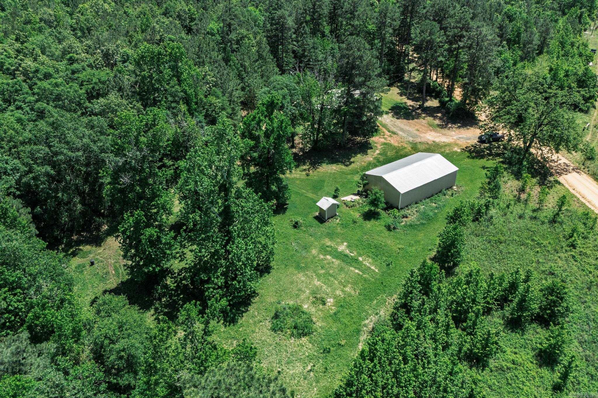 1561  CR-5  Hope, AR