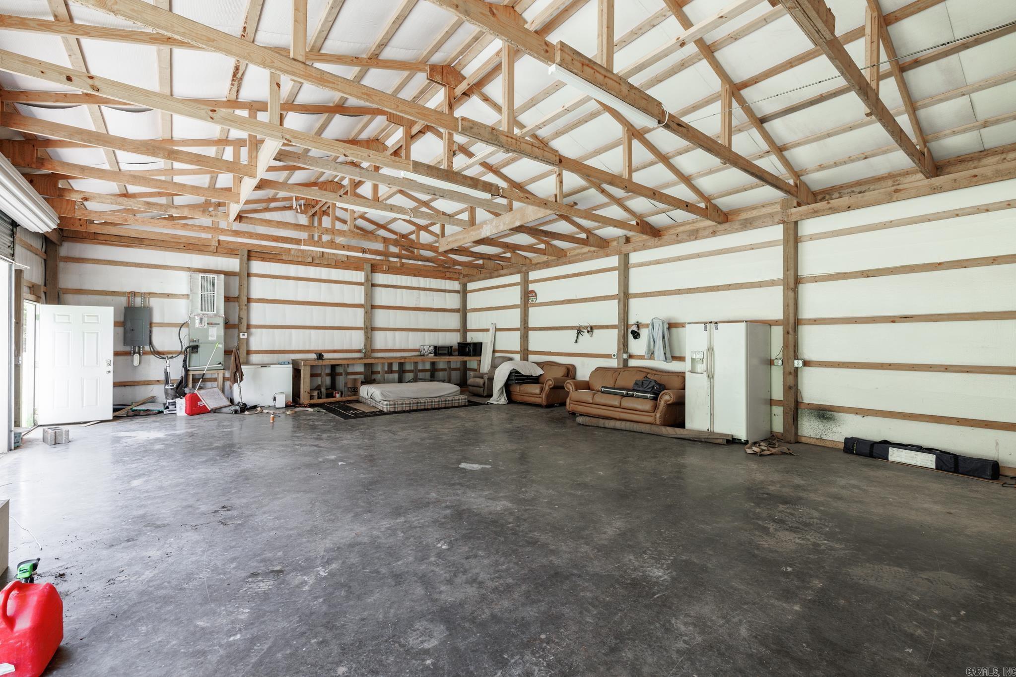 1561  CR-5  Hope, AR